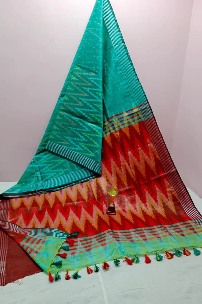 rama green handwoven ikat cotton saree - linenworldonline.in