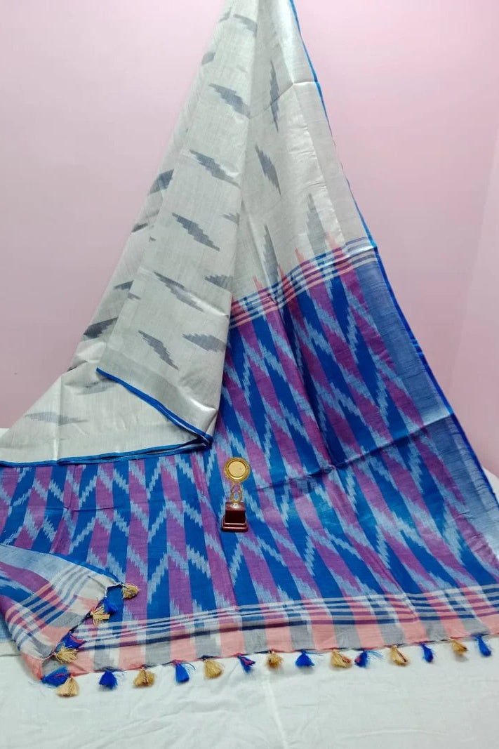 grey handwoven ikat cotton saree - linenworldonline.in