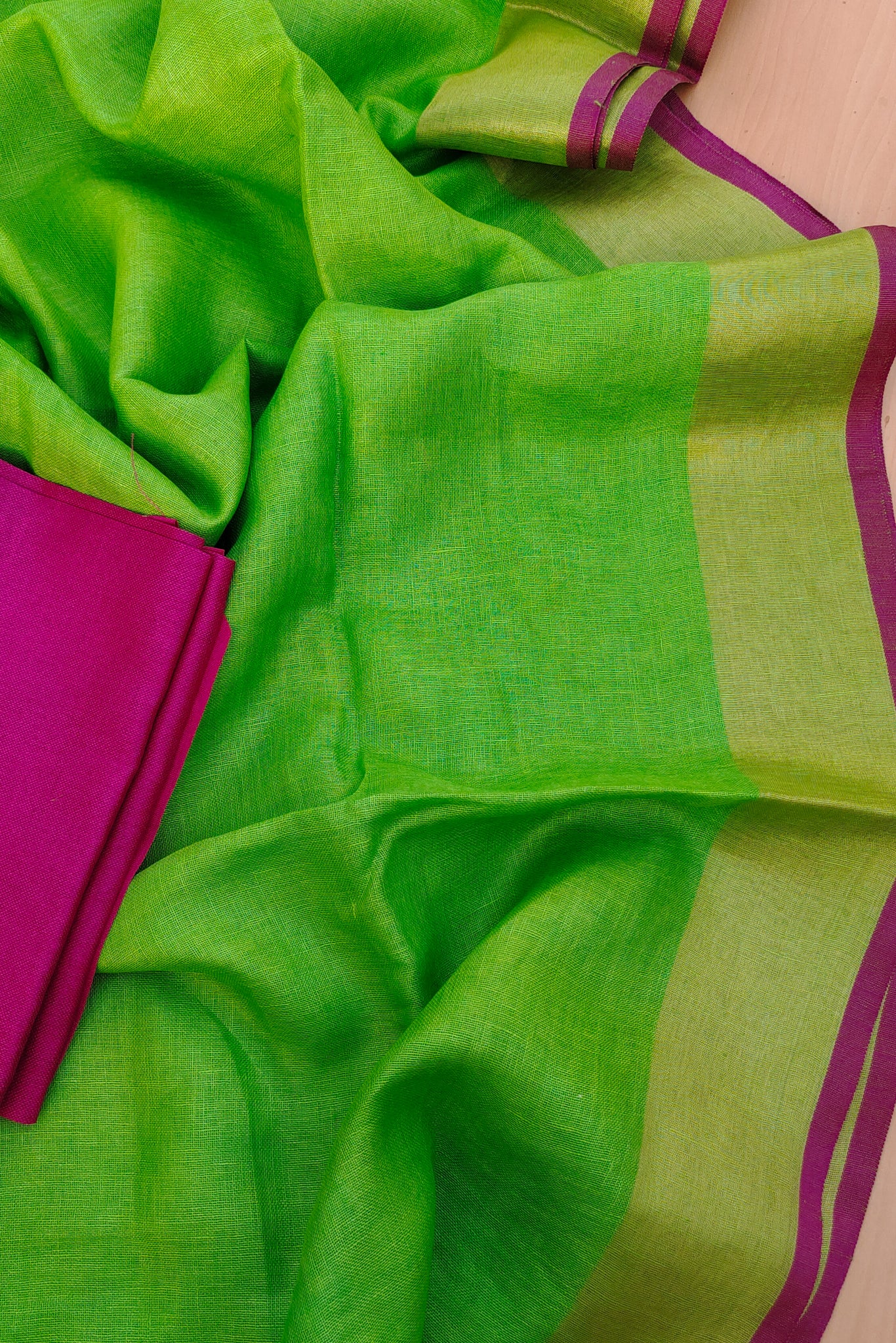 green pure linen sari - linenworldonline.in