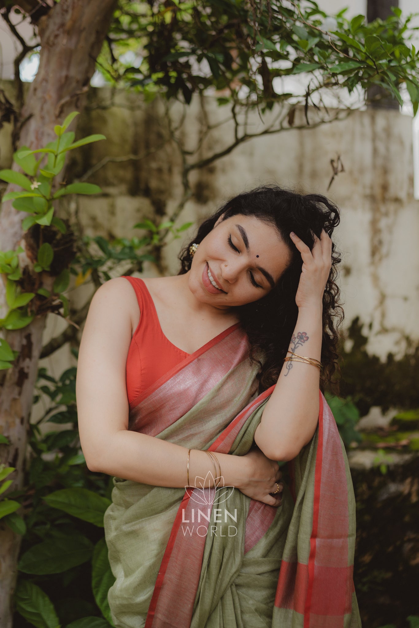lailah: olive green pure handwoven linen saree - linen world