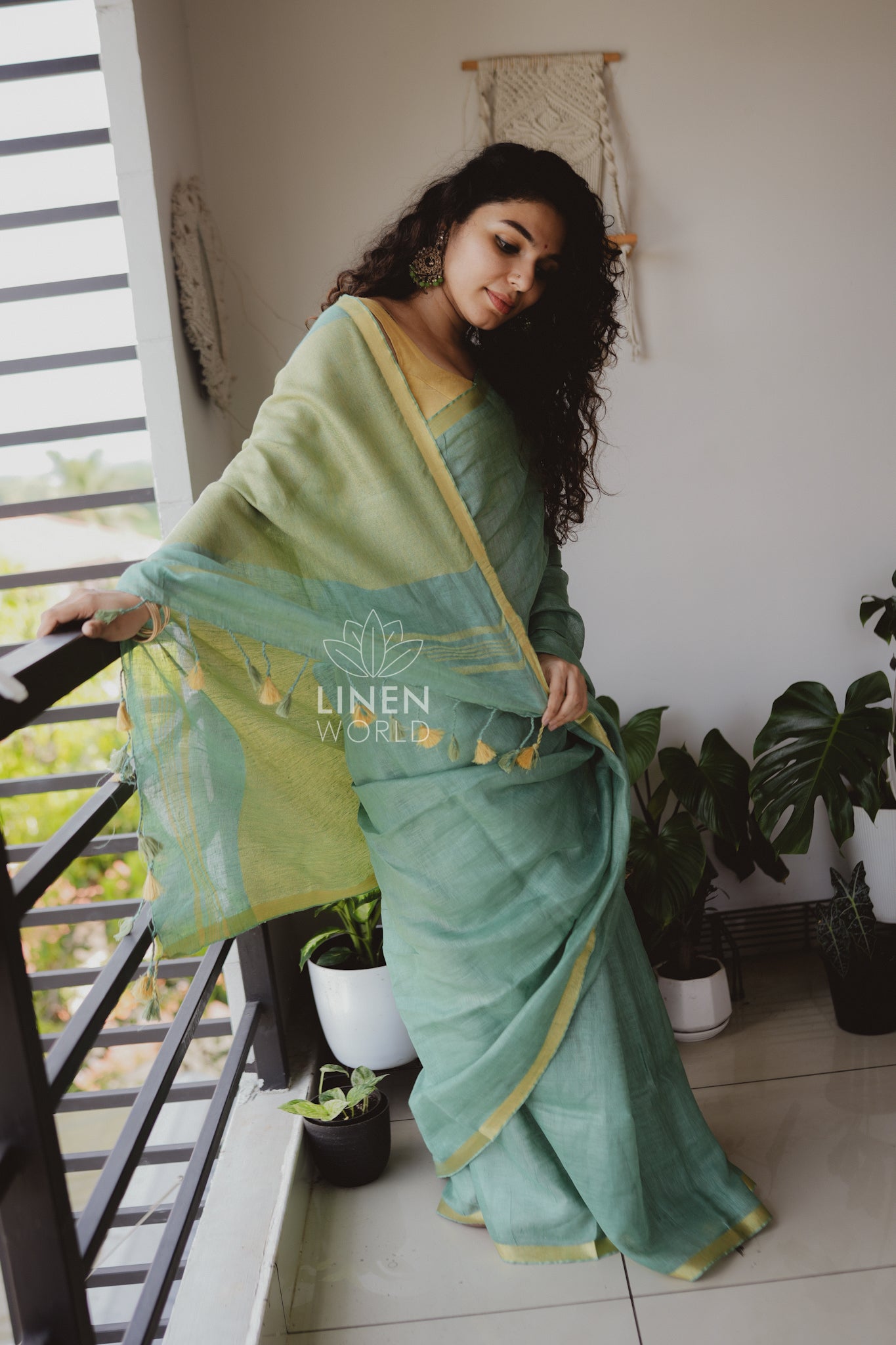 Tanishka - Pista Green