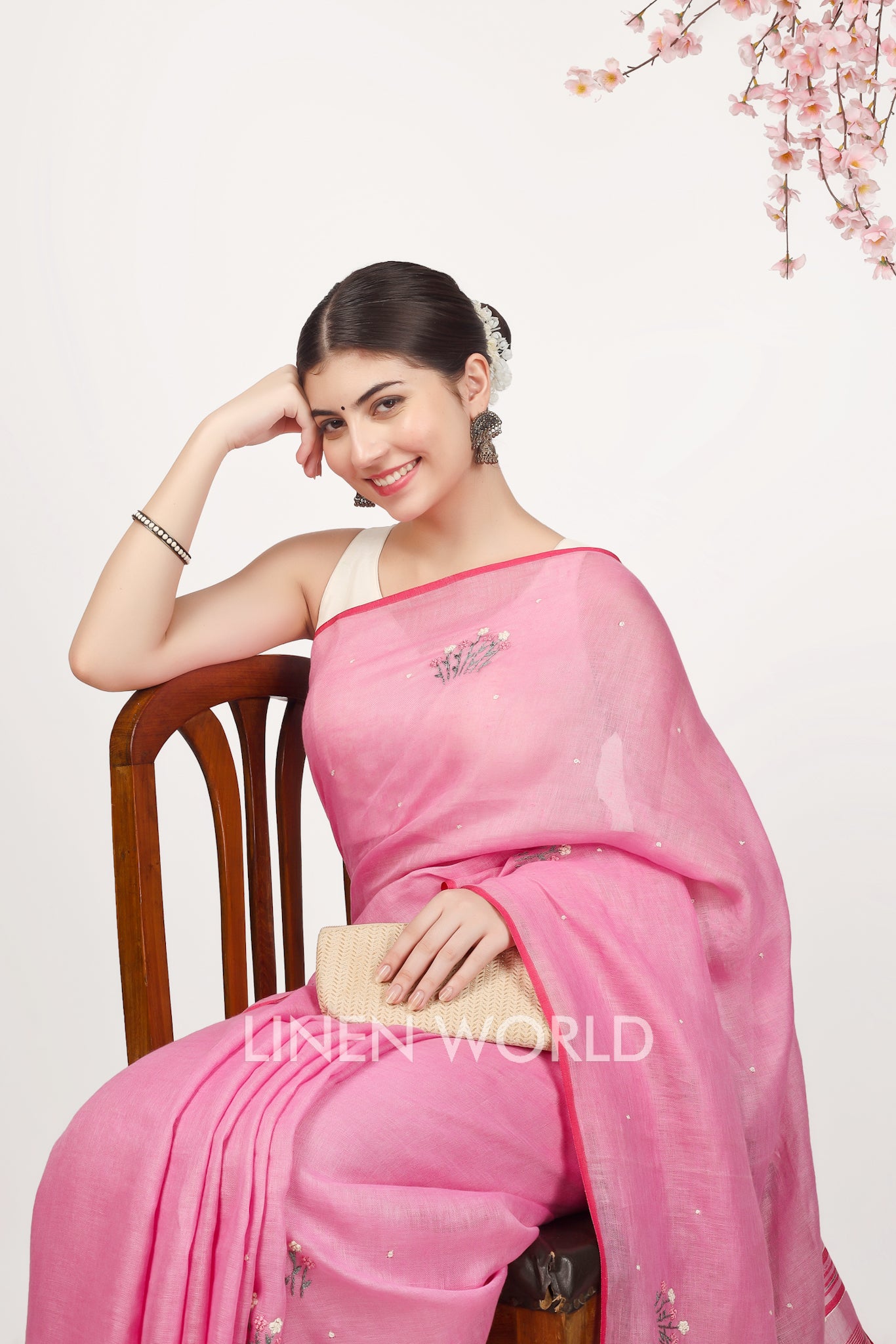 naisha - french knot hand embroidered pure linen sari - linenworldonline.in