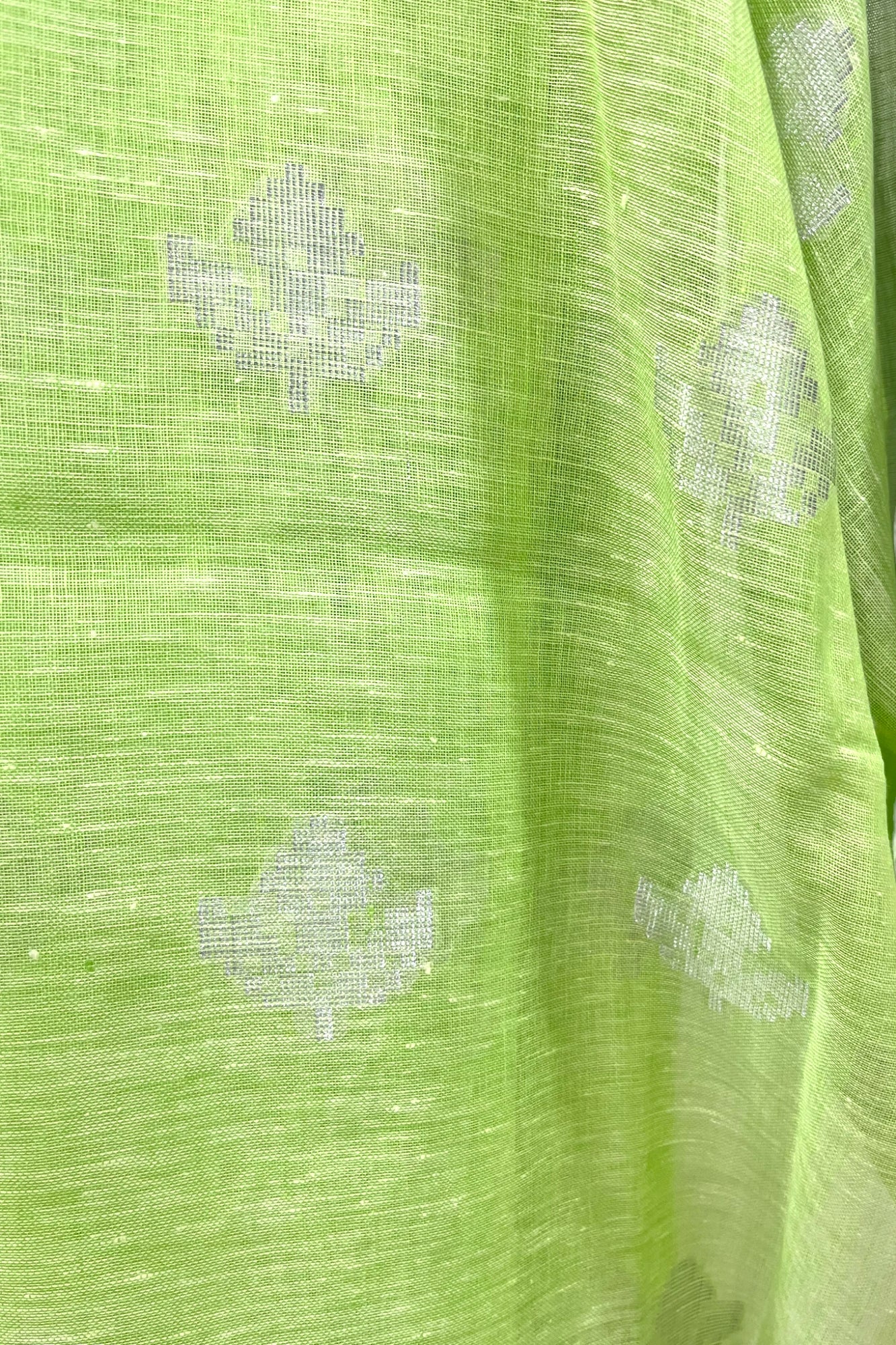green dobby woven pure linen saree - linenworldonline.in