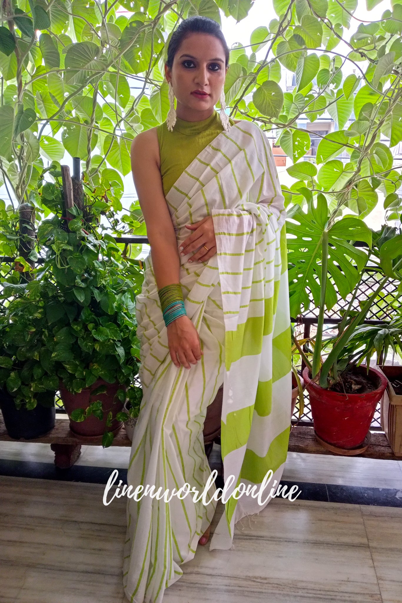 white cotton silk saree with parrot green stripes - linenworldonline.in