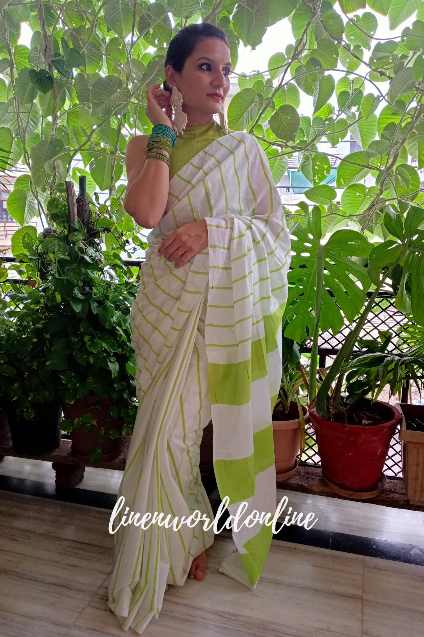 white cotton silk saree with parrot green stripes - linenworldonline.in