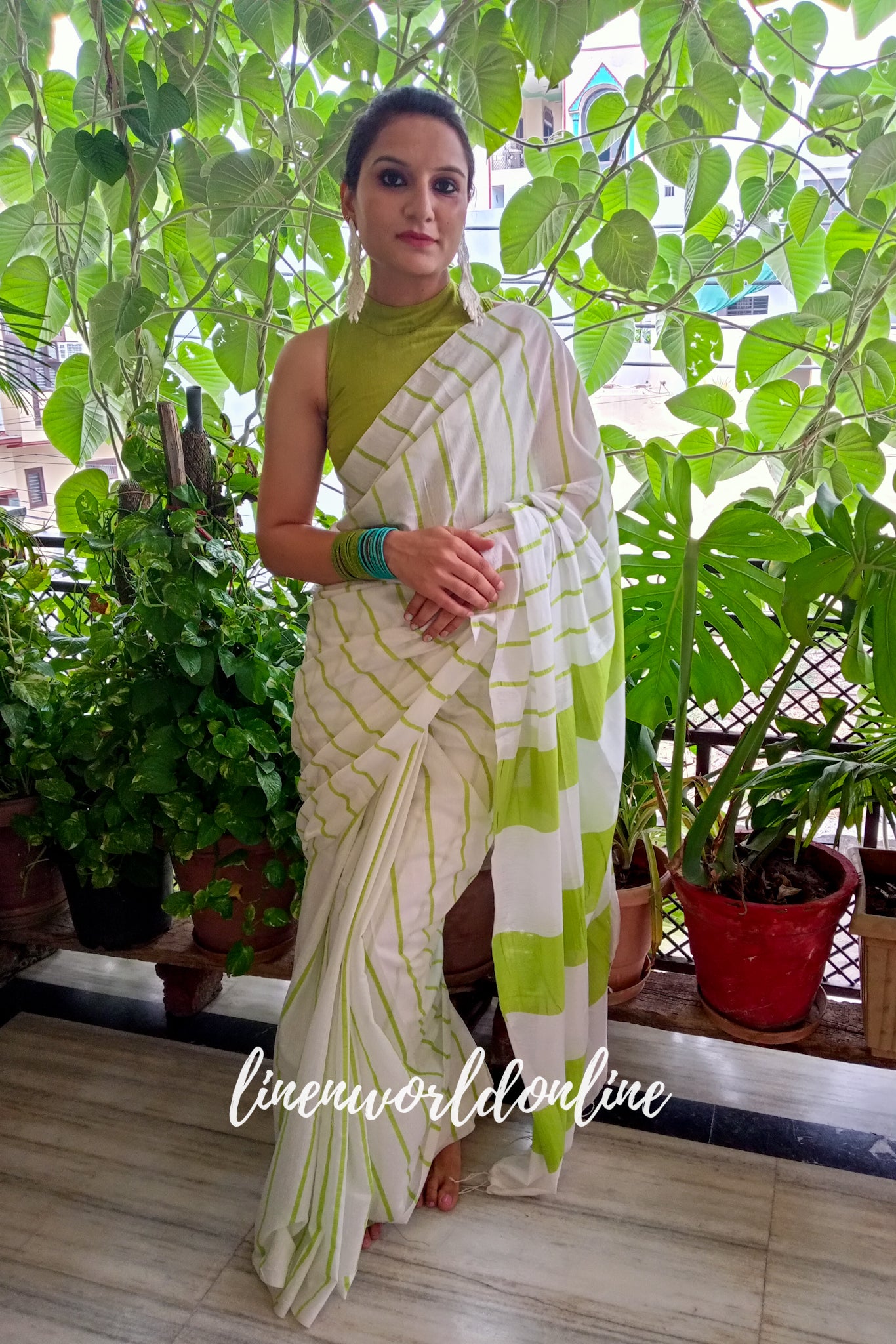 white cotton silk saree with parrot green stripes - linenworldonline.in