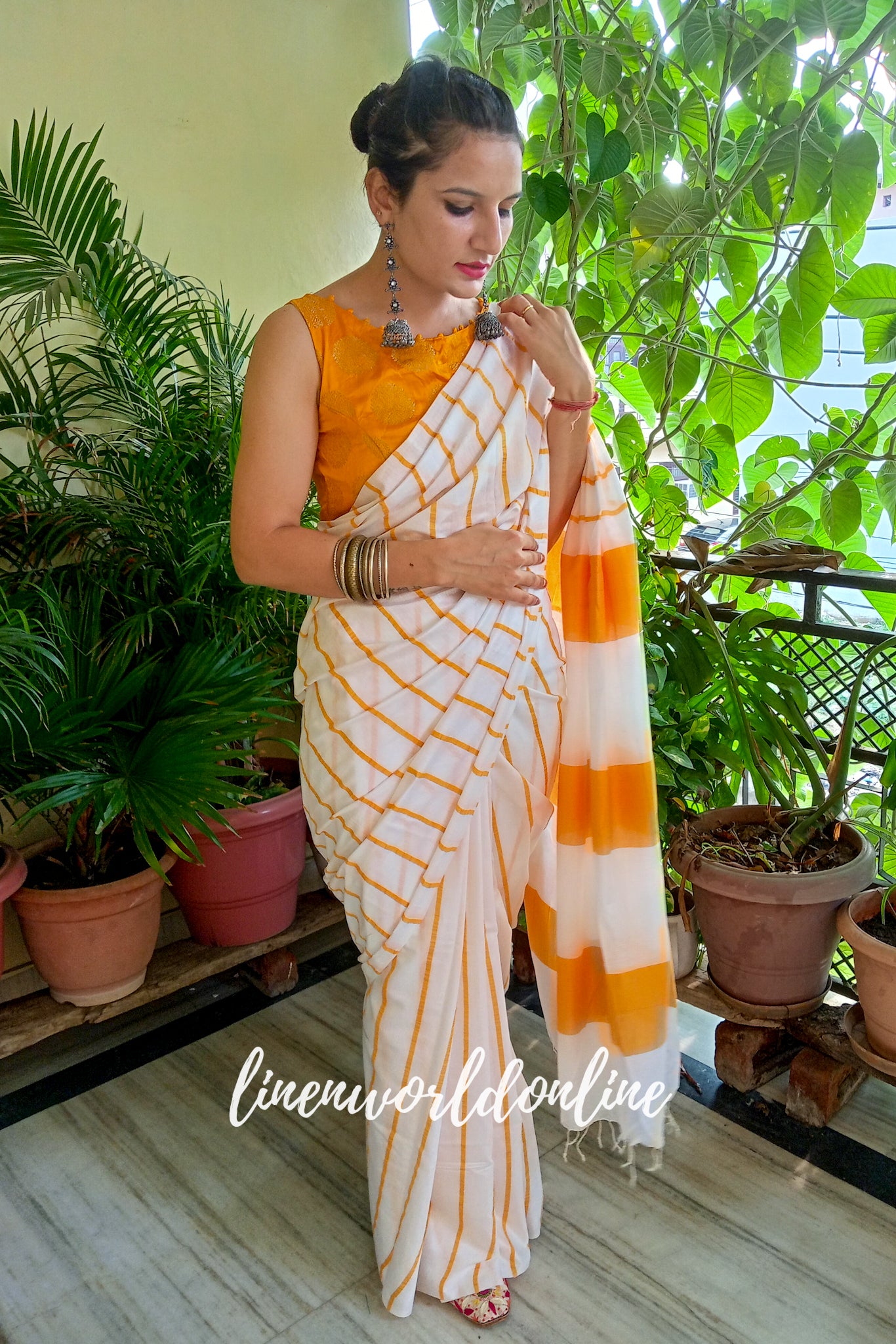 white cotton silk saree with mustard yellow stripes - linenworldonline.in