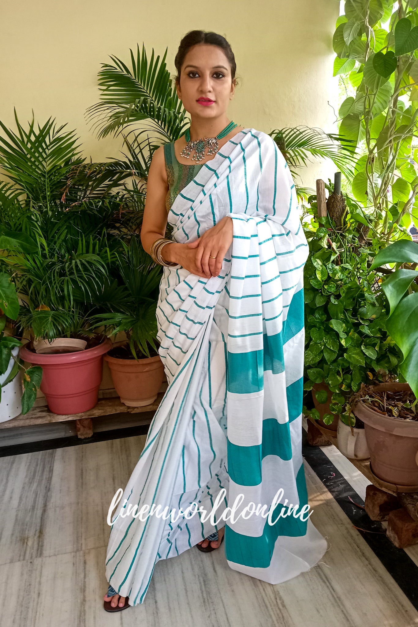 white cotton silk saree with rama green stripes - linenworldonline.in