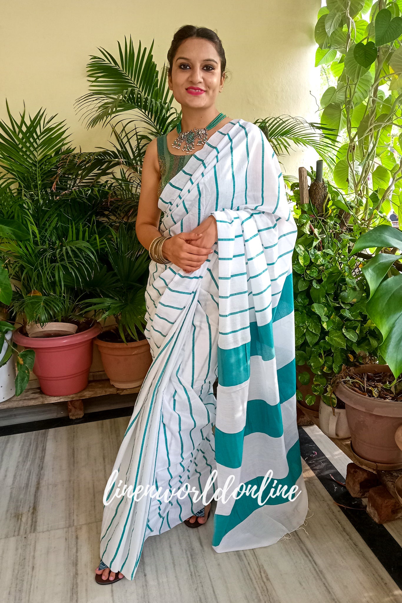 white cotton silk saree with rama green stripes - linenworldonline.in