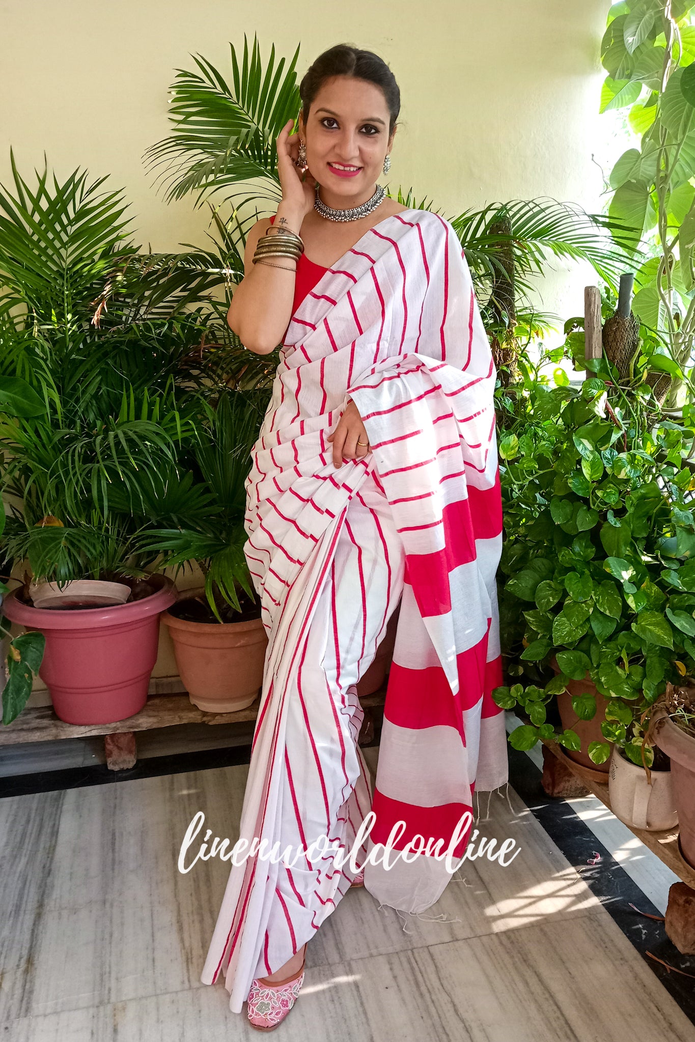 white cotton silk saree with red stripes - linenworldonline.in