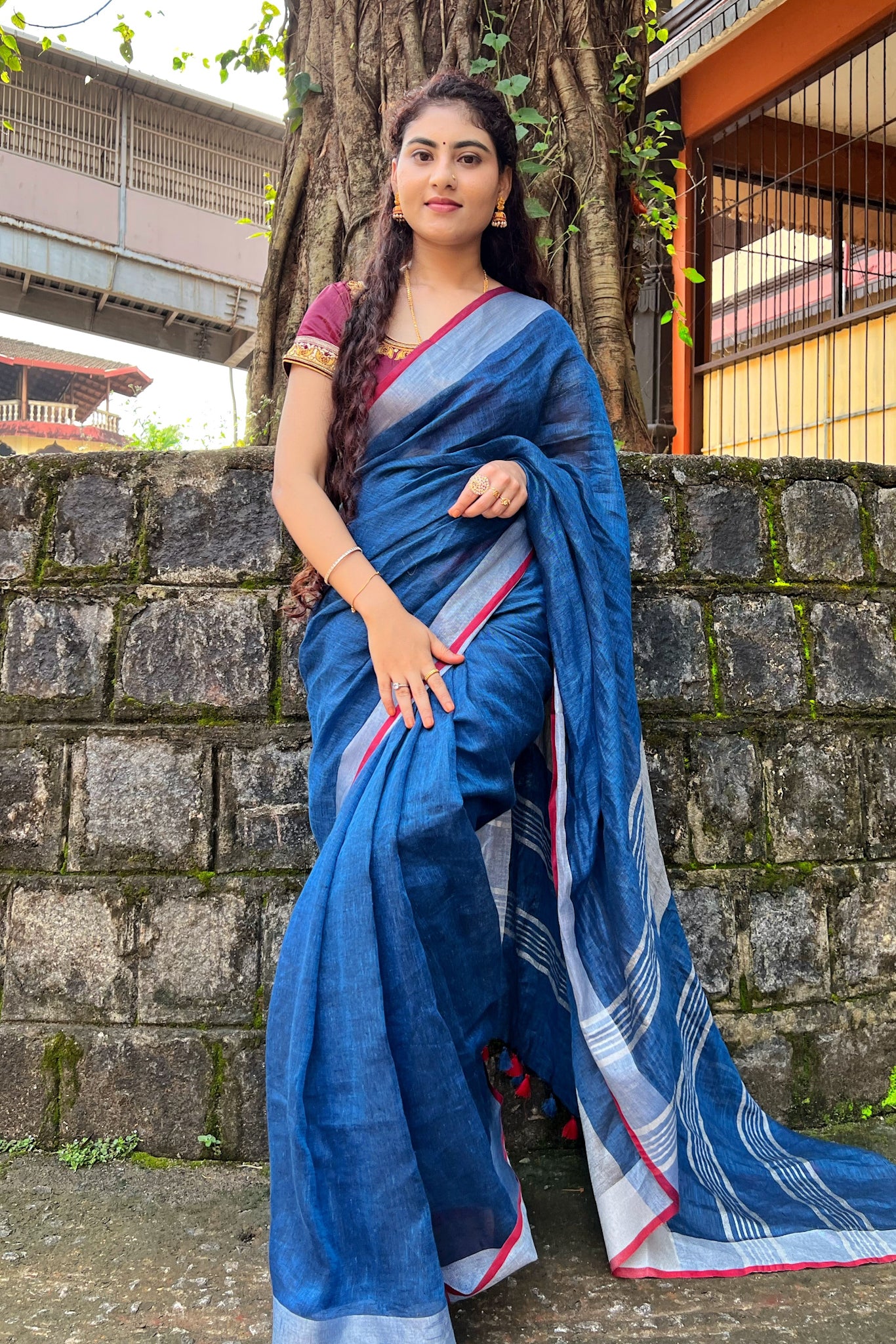 chitrangada - royal blue organic pure linen saree - linenworldonline.in