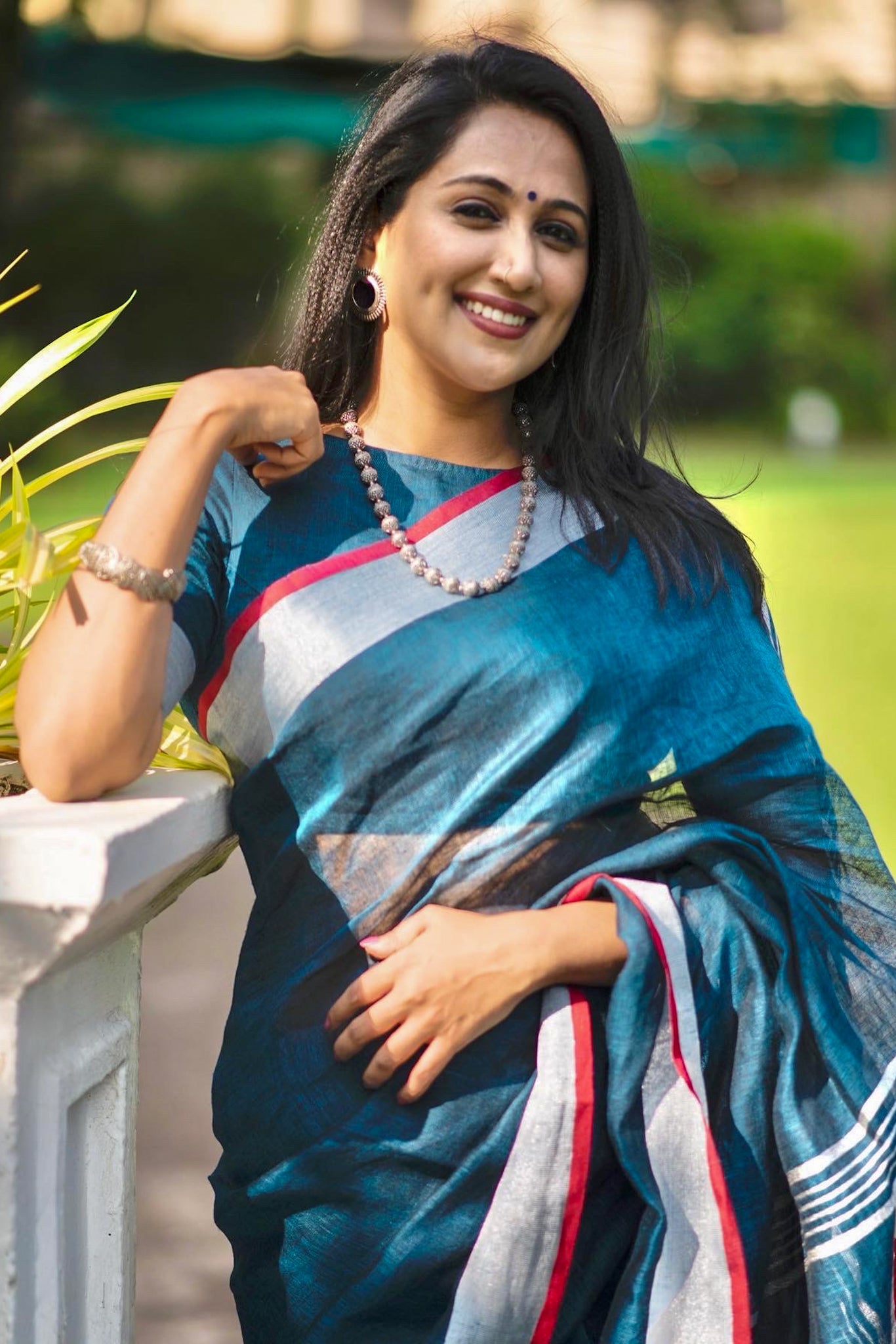 gayatri - teal blue organic pure linen saree - linenworldonline.in