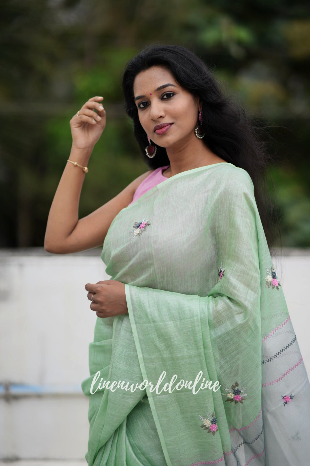 victoria - mint green pure zari linen french knot saree - linenworldonline.in