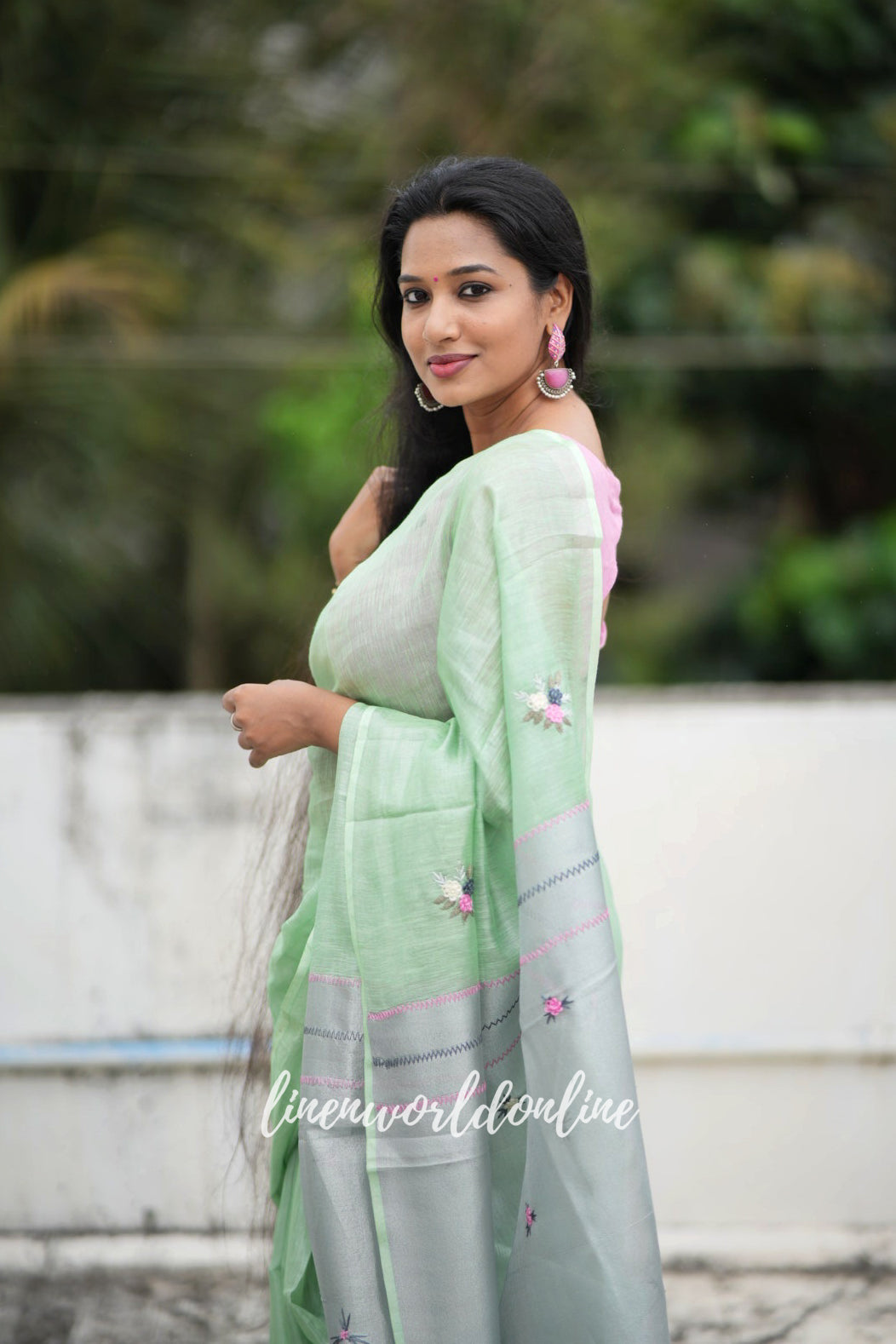 victoria - mint green pure zari linen french knot saree - linenworldonline.in