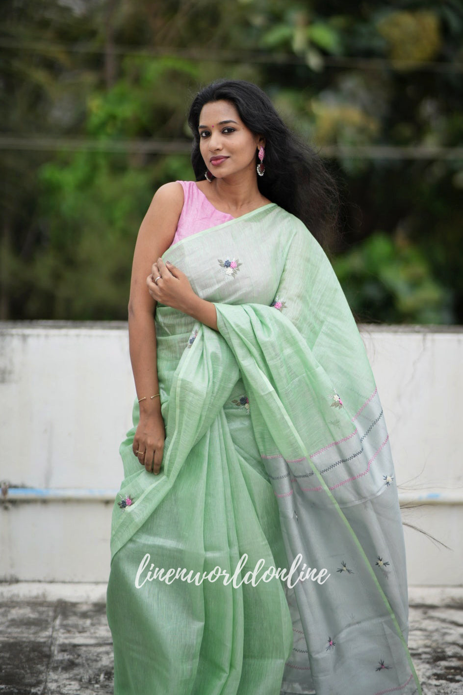 victoria - mint green pure zari linen french knot saree - linenworldonline.in
