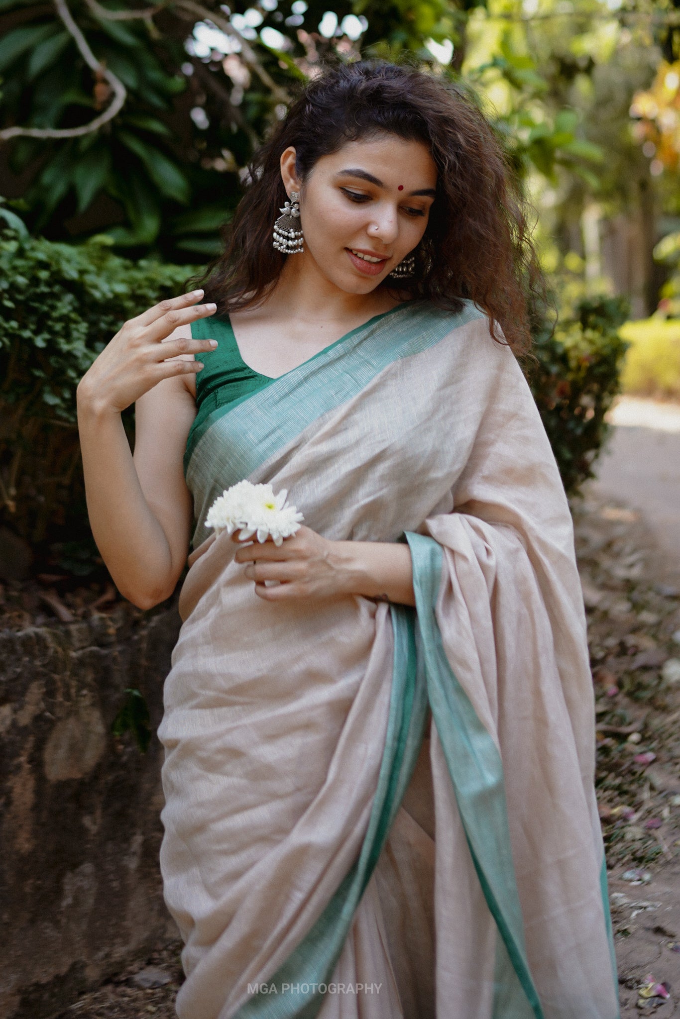 shyla - beige pure linen saree - linenworldonline.in