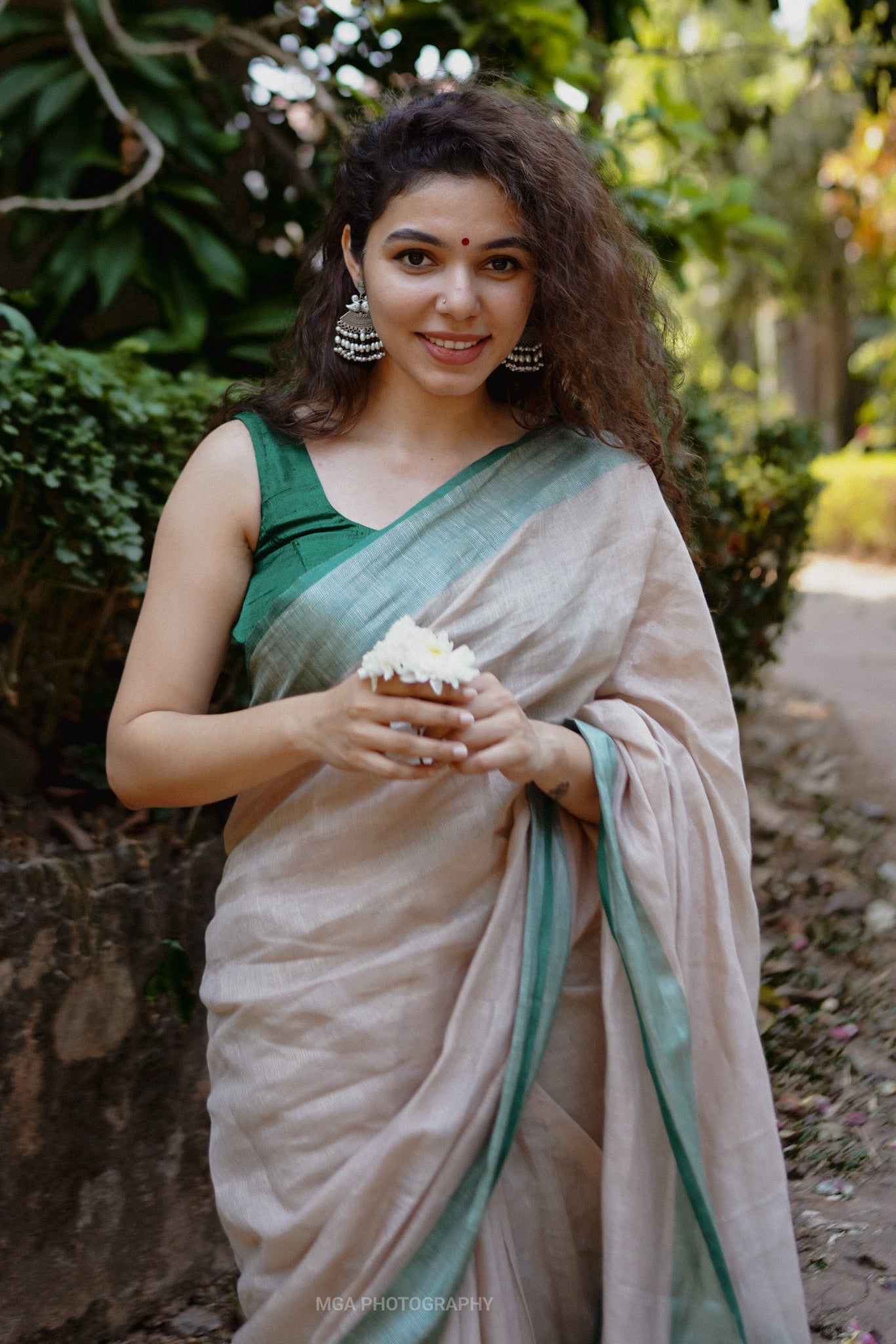 shyla - beige pure linen saree - linenworldonline.in