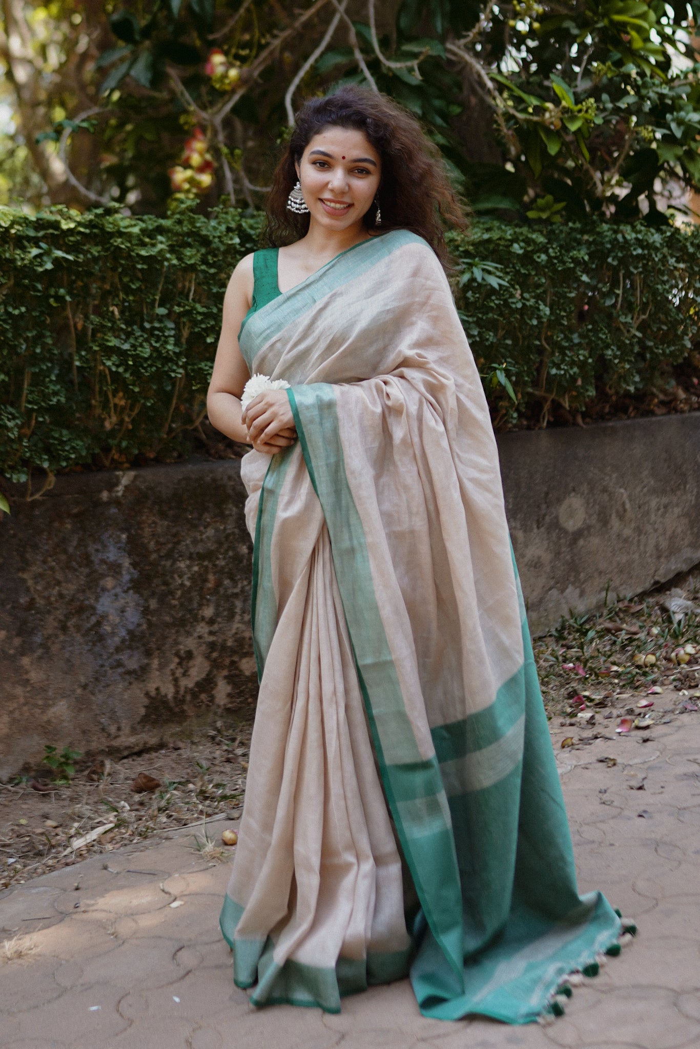 shyla - beige pure linen saree - linenworldonline.in