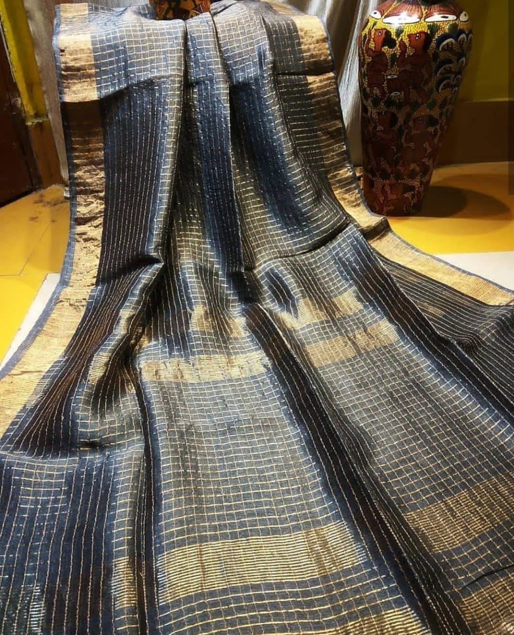 charcoal grey checkered linen saree