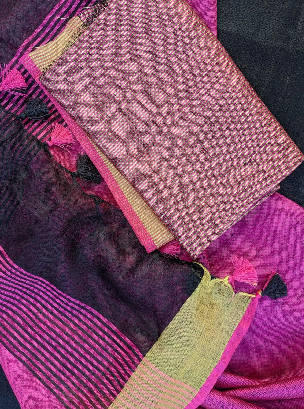 pure organic linen saree with contrast blouse - linenworldonline.in