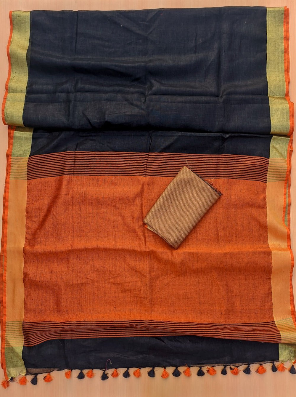 pure organic linen saree with contrast blouse - linenworldonline.in