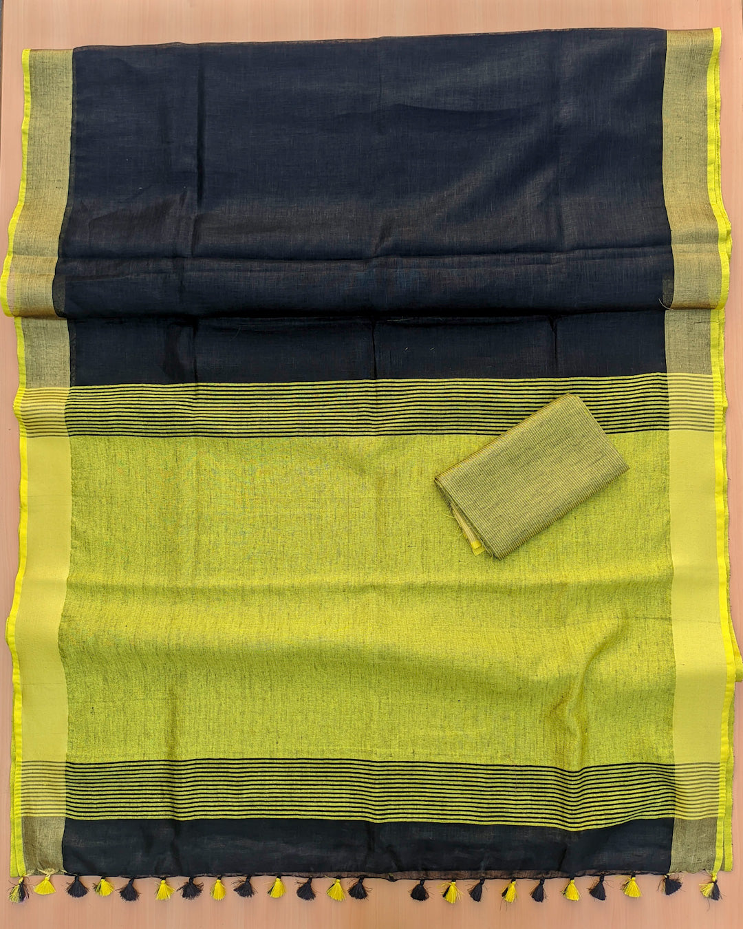 pure organic linen saree with contrast blouse - linenworldonline.in