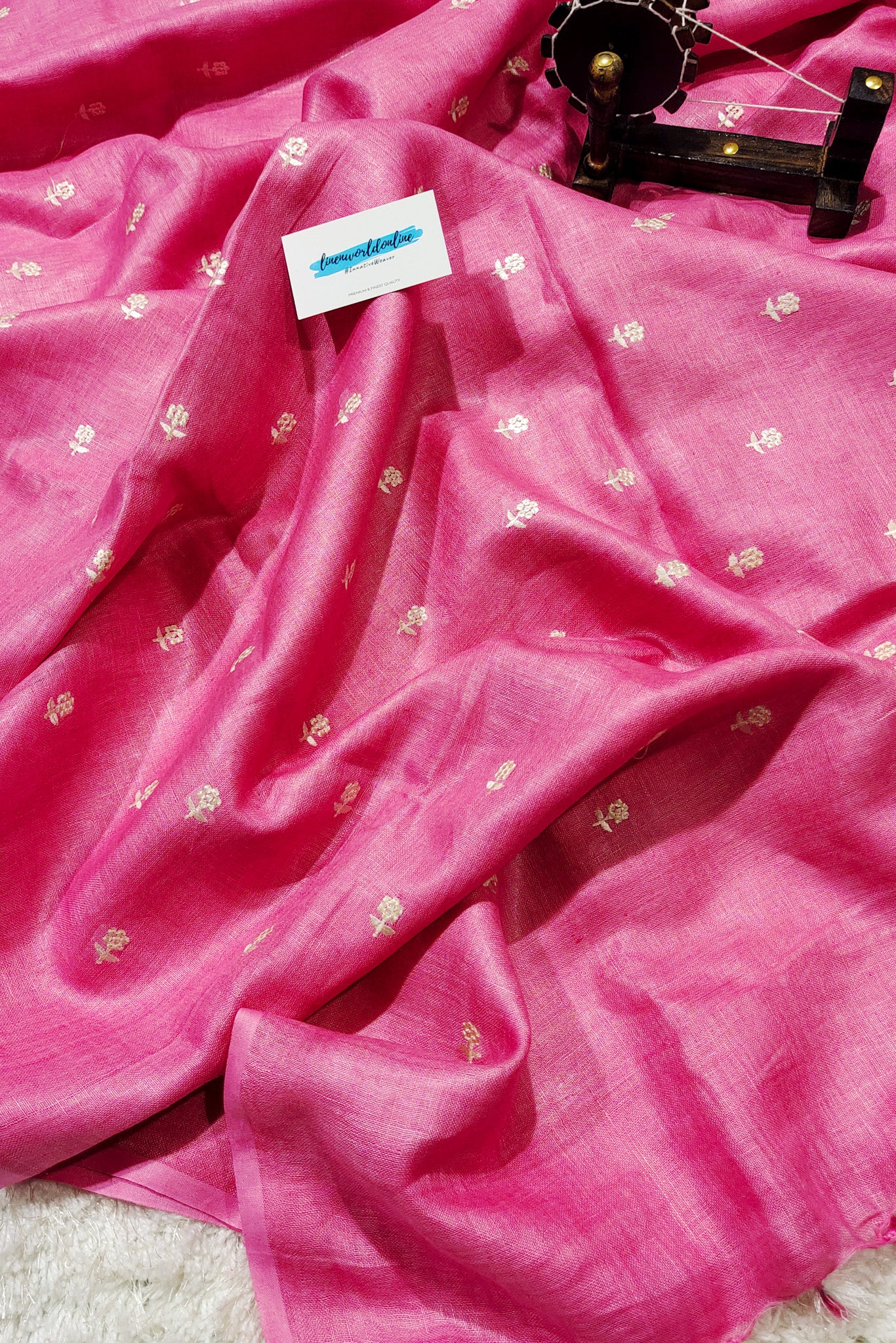 daisy pink embroidered linen saree - linenworldonline.in