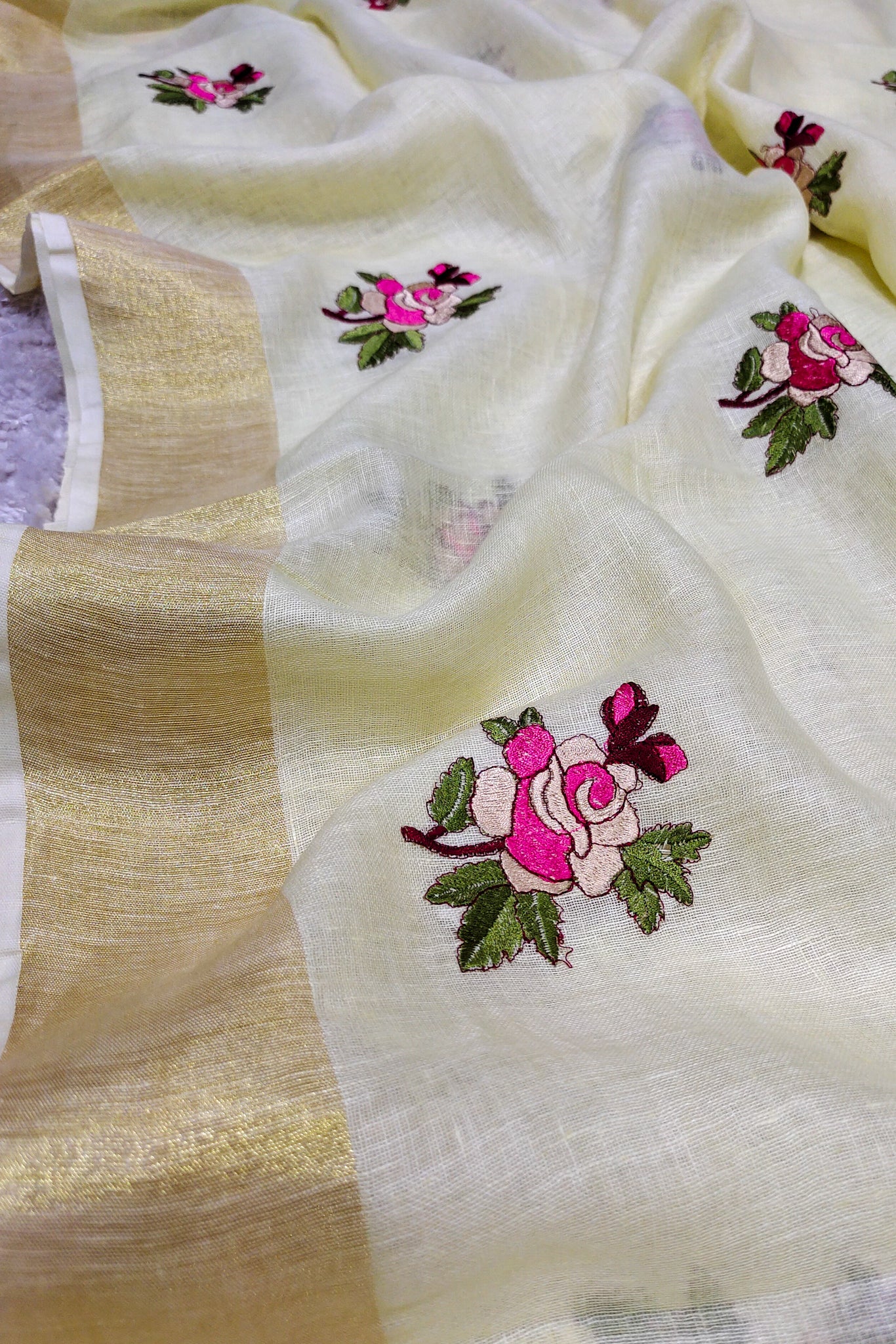 gulaab - pure linen dIgital embroidered saree - linenworldonline.in
