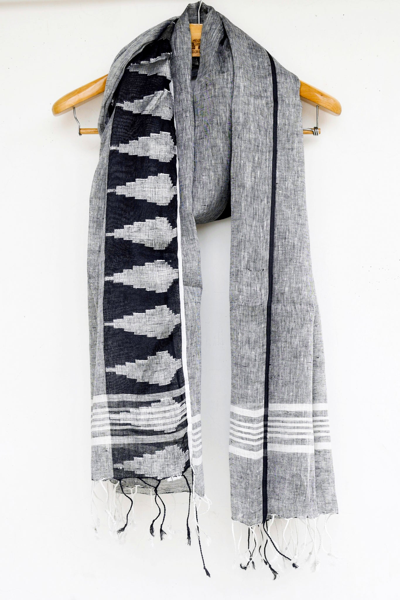 grey pure linen dobby woven dupatta - linenworldonline.in