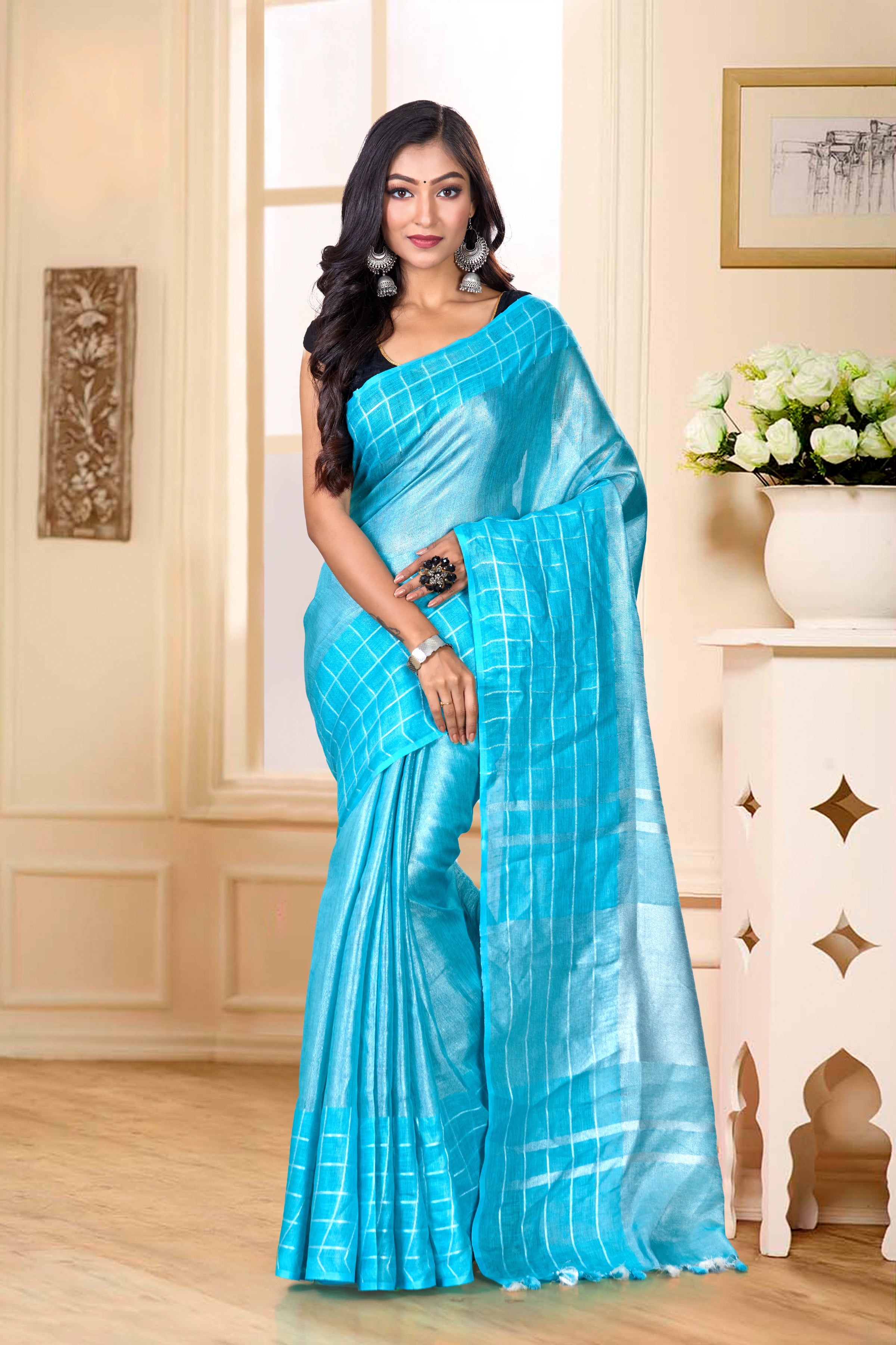 checkered handwoven zari linen saree