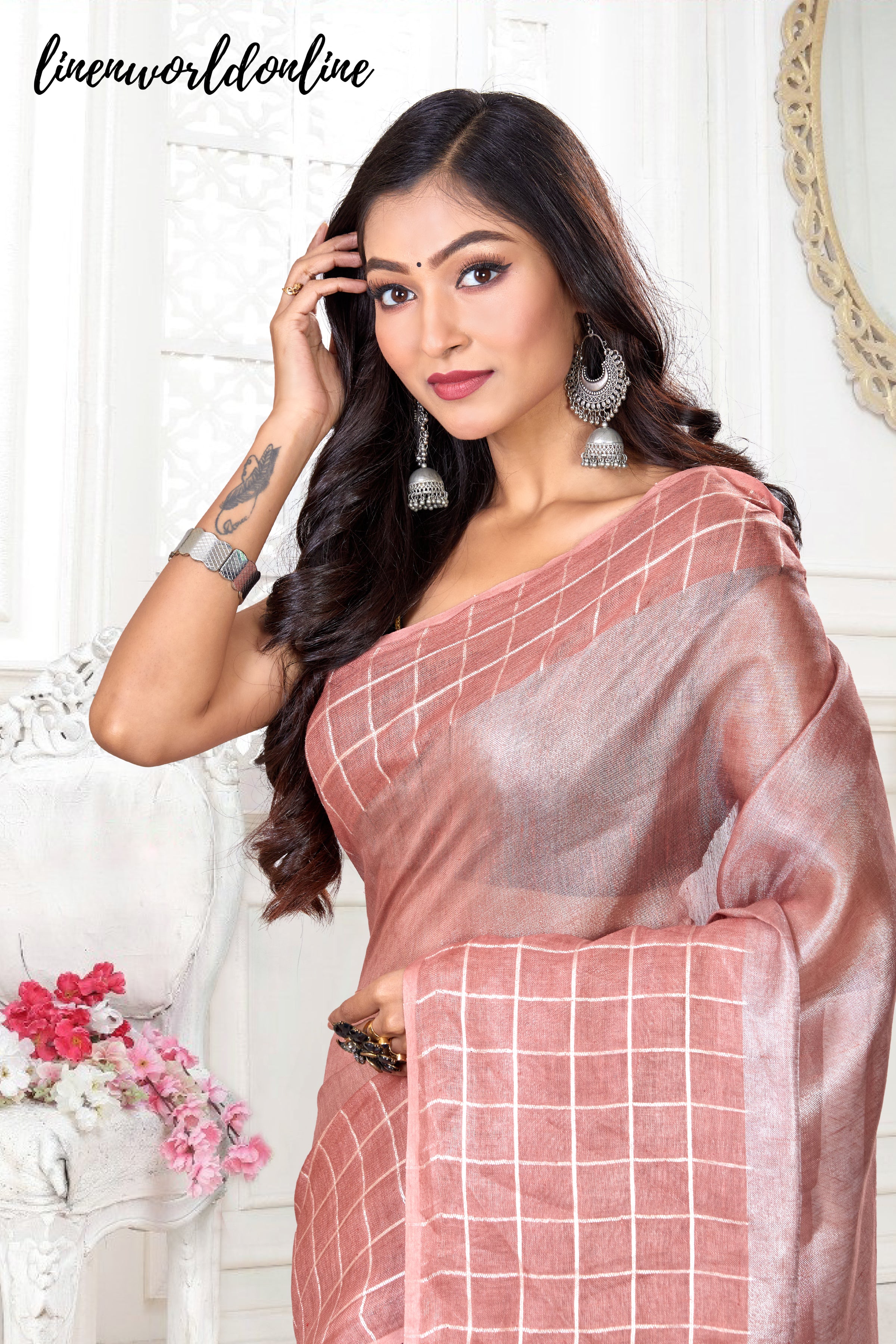 checkered handwoven pure linen saree