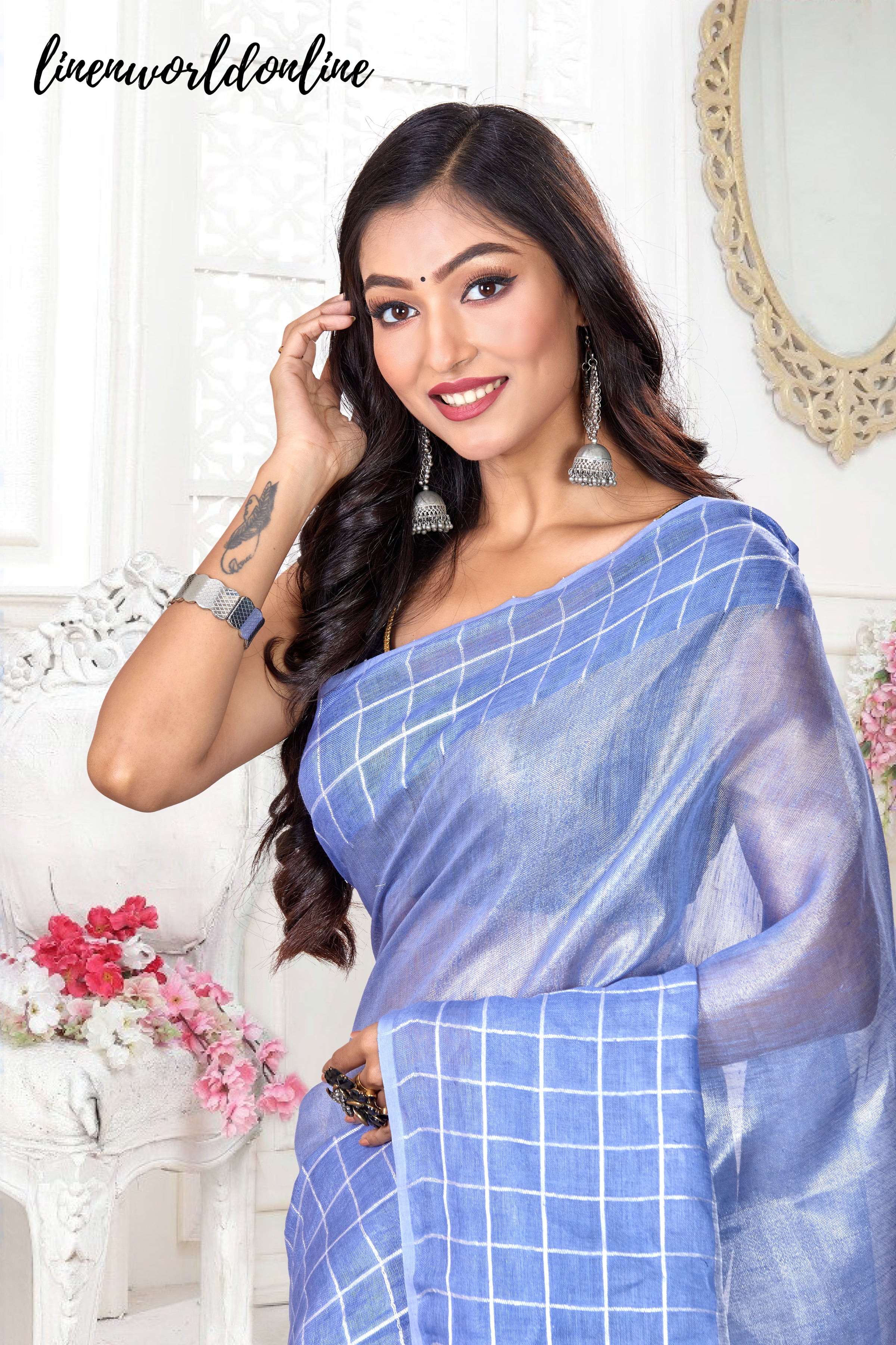 zari linen checkered handwoven saree