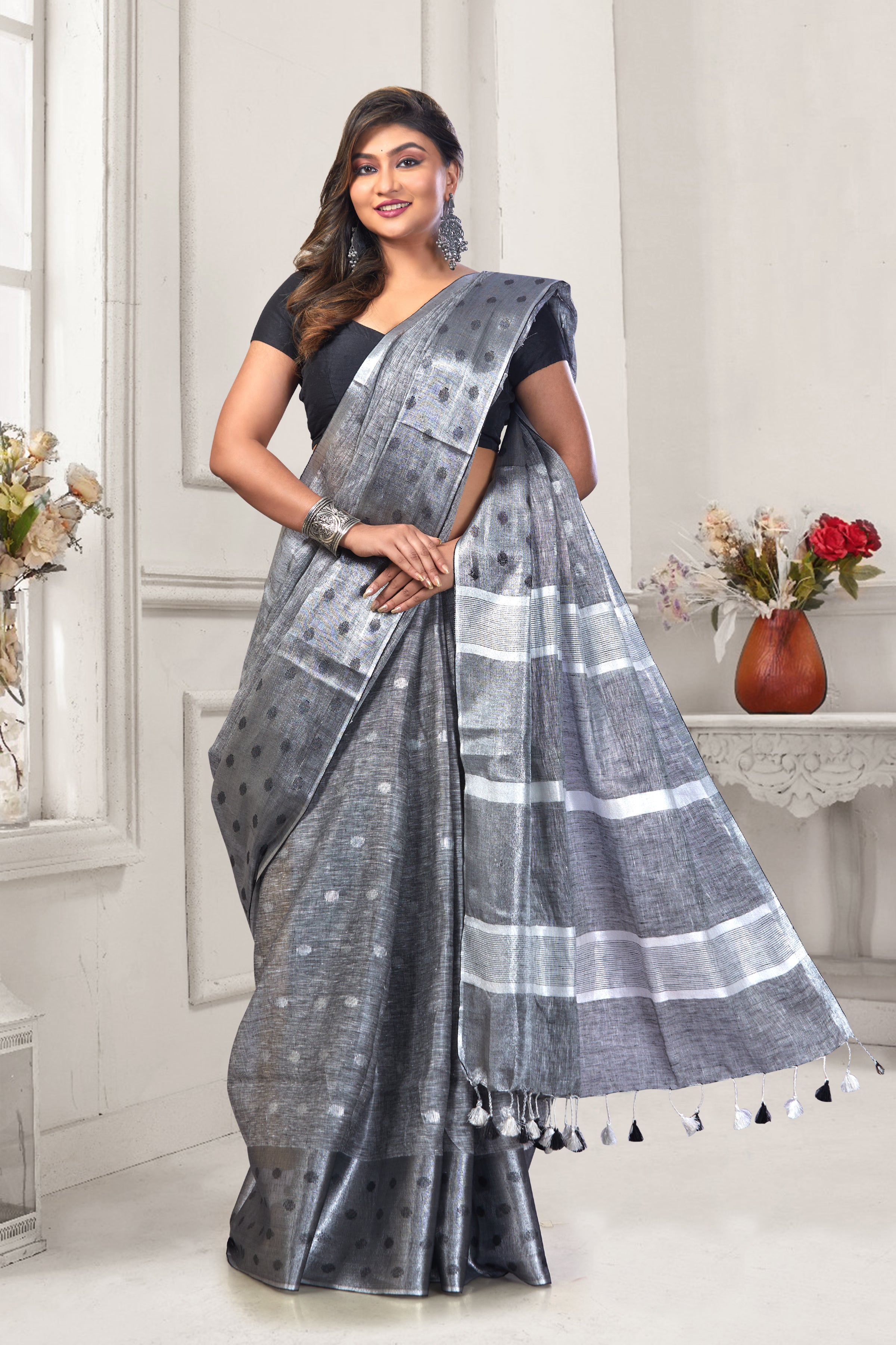 Dobby Woven Pure Linen Saree