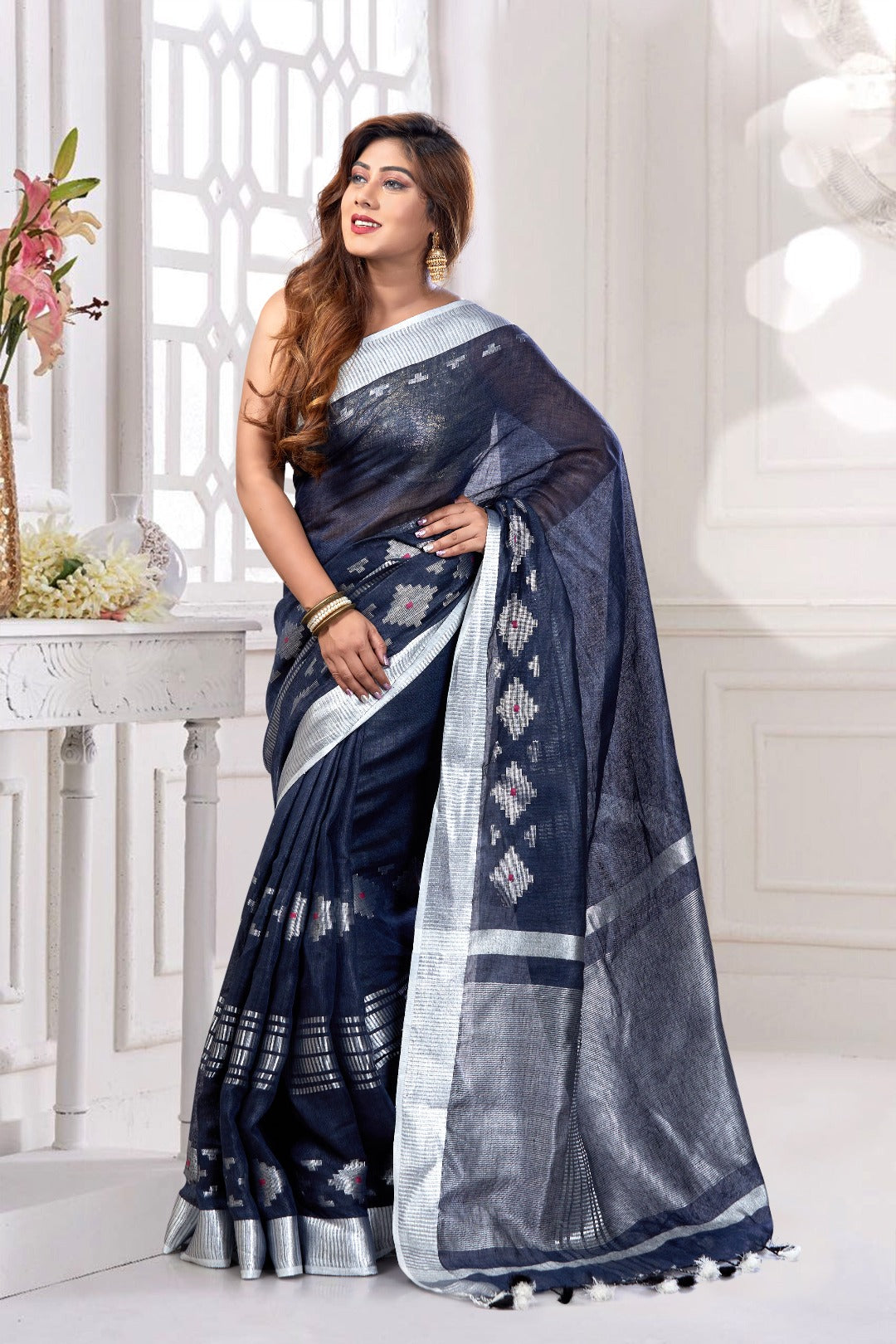 blue dobiwoven pure linen saree - linenworldonline.in