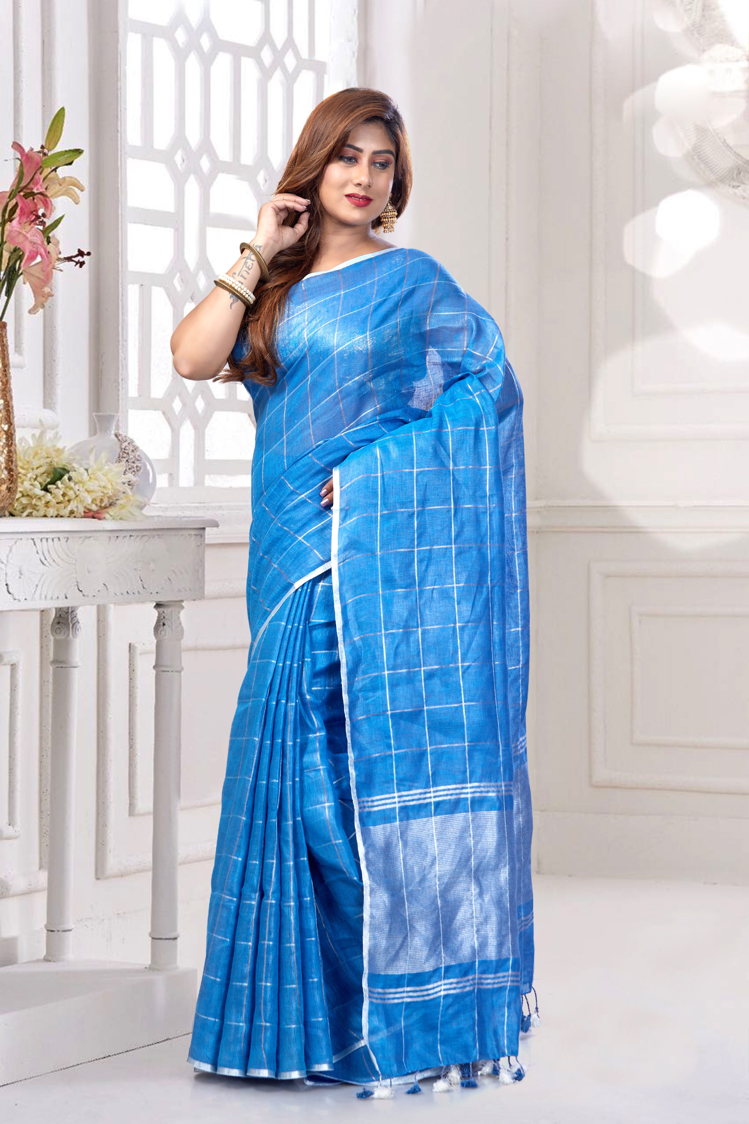 checkered handwoven linen saree