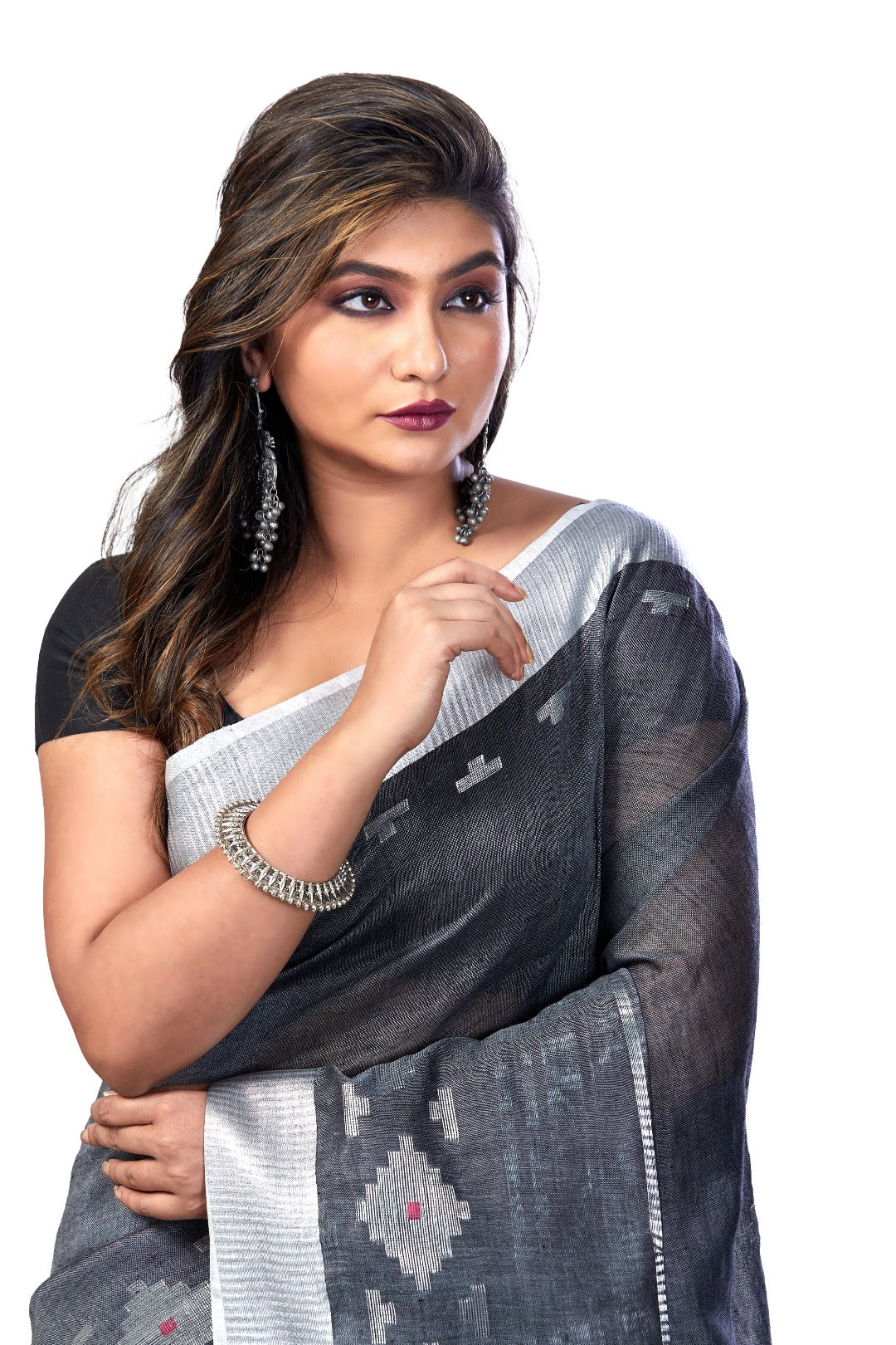 grey dobiwoven pure linen saree - linenworldonline.in