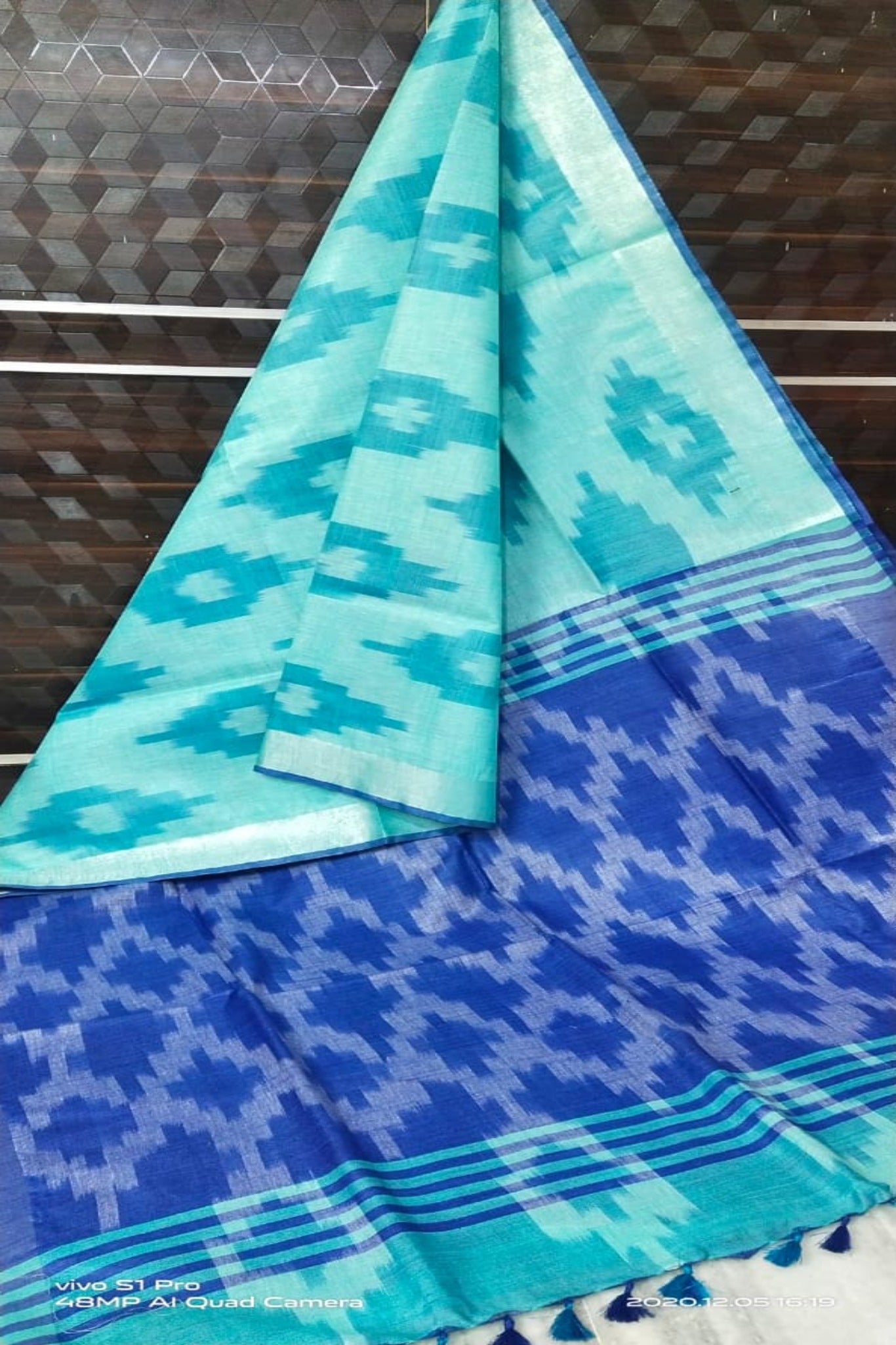 blue cotton ikat handwoven saree - linenworldonline.in