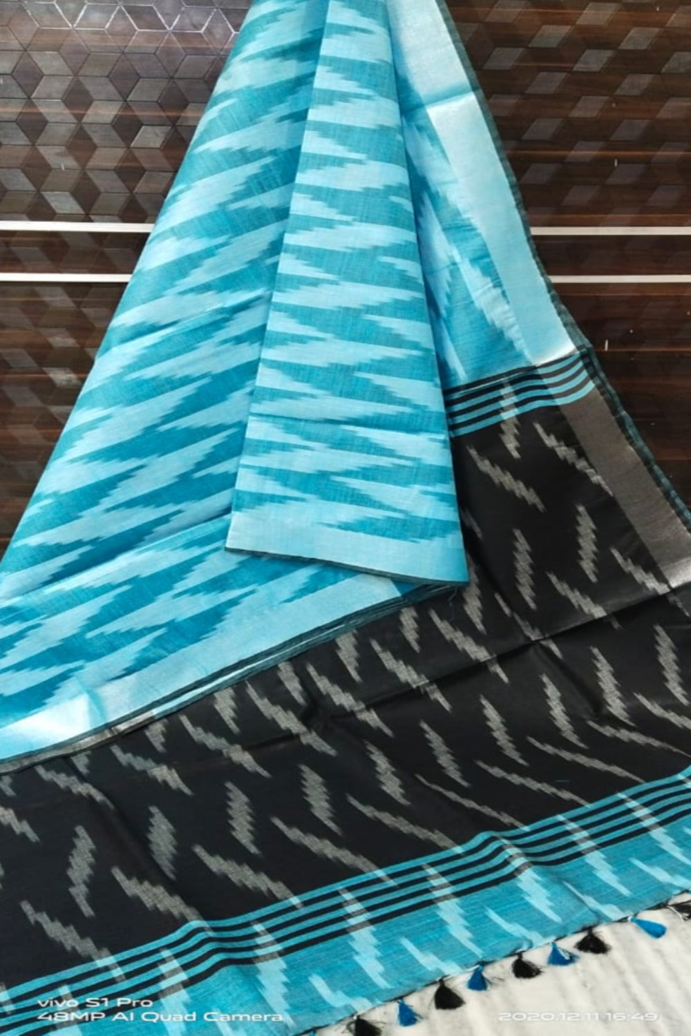blue cotton ikat handwoven saree - linenworldonline.in