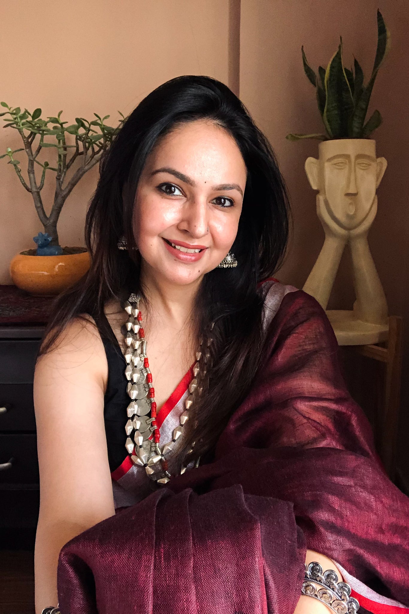 Shakuntala maroon organic pure linen saree - linenworldonline