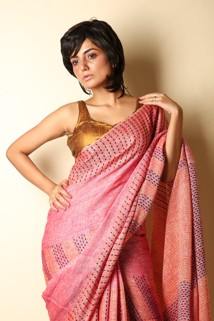 kantha style pure linen saree - linenworldonline.in