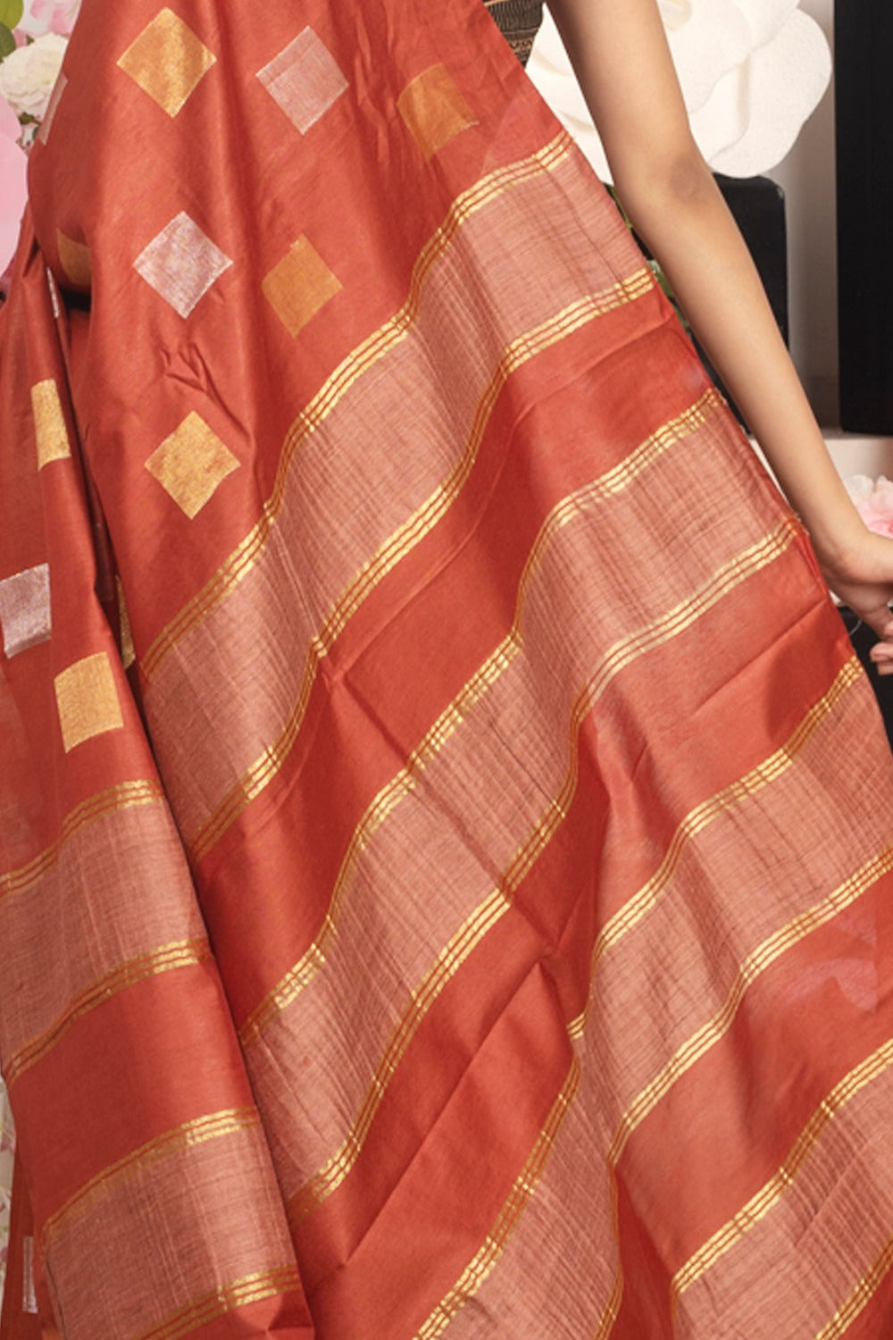 Dobi Woven Kota Staple Silk Saree - linenworldonline.in