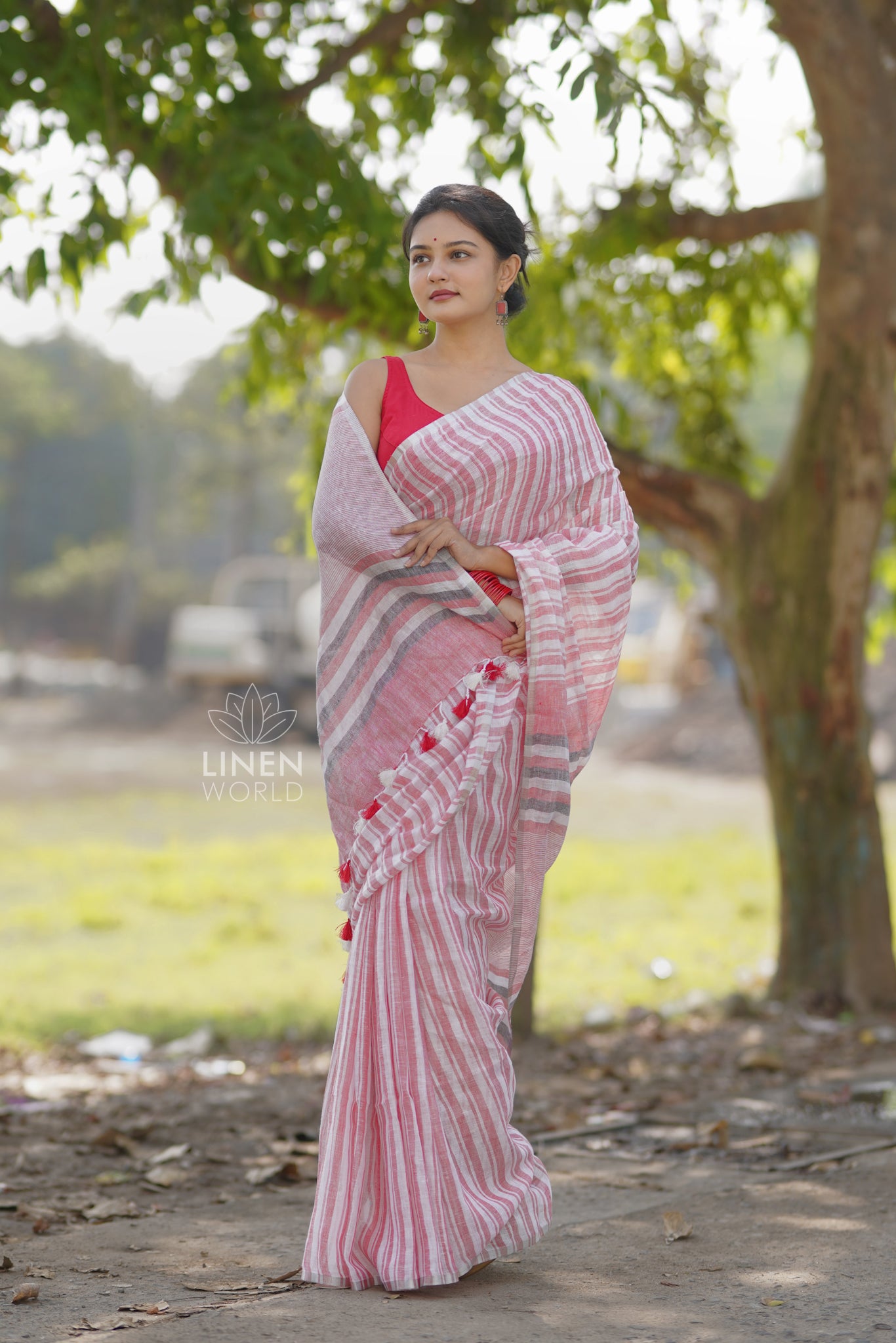 red white handloom pure linen saree - linen world