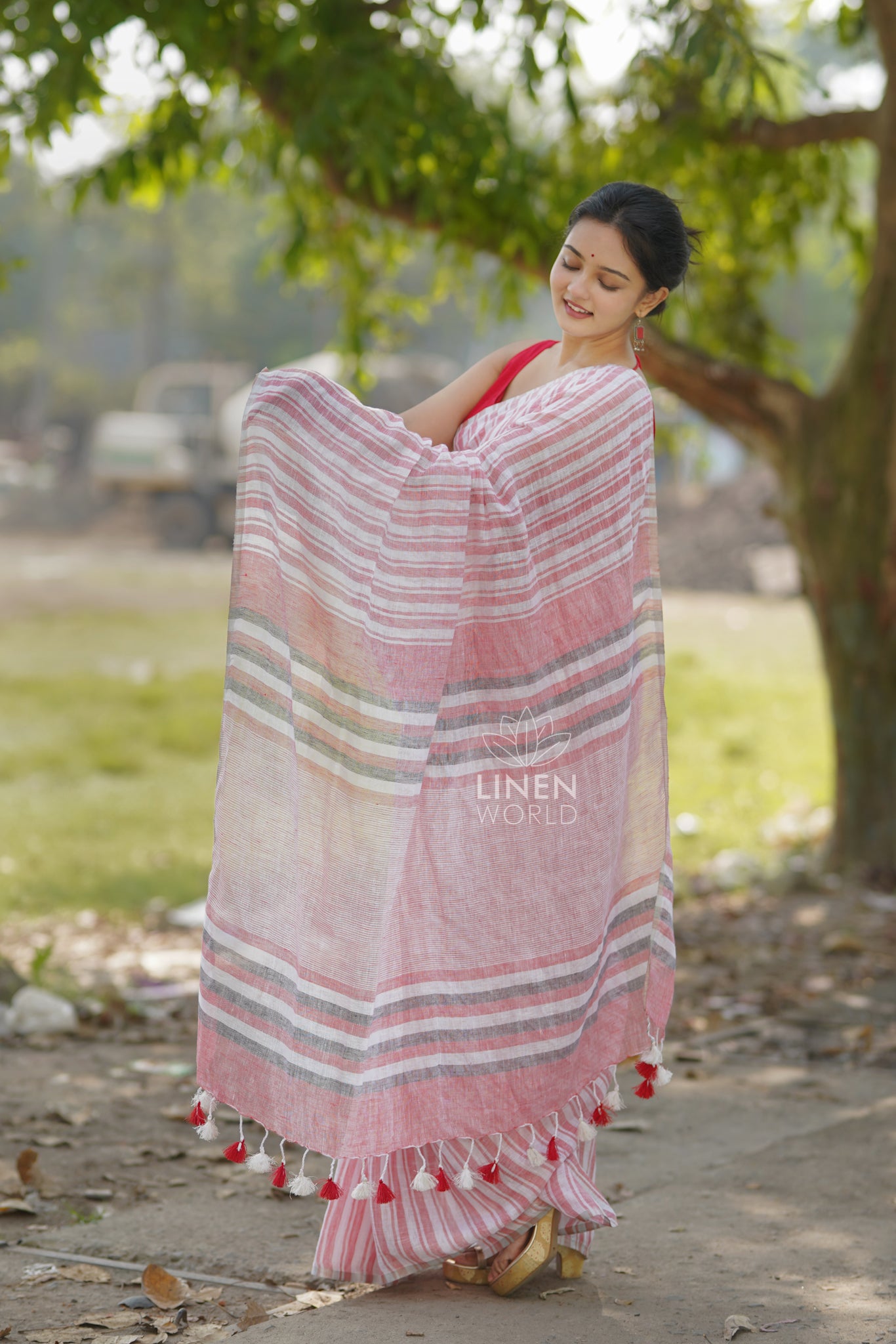 red white handloom pure linen saree - linen world