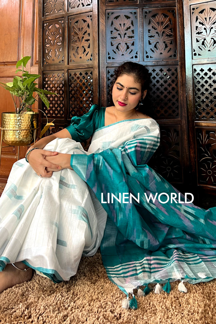 aashvi - white cotton ikat sari - linenworldonline.in
