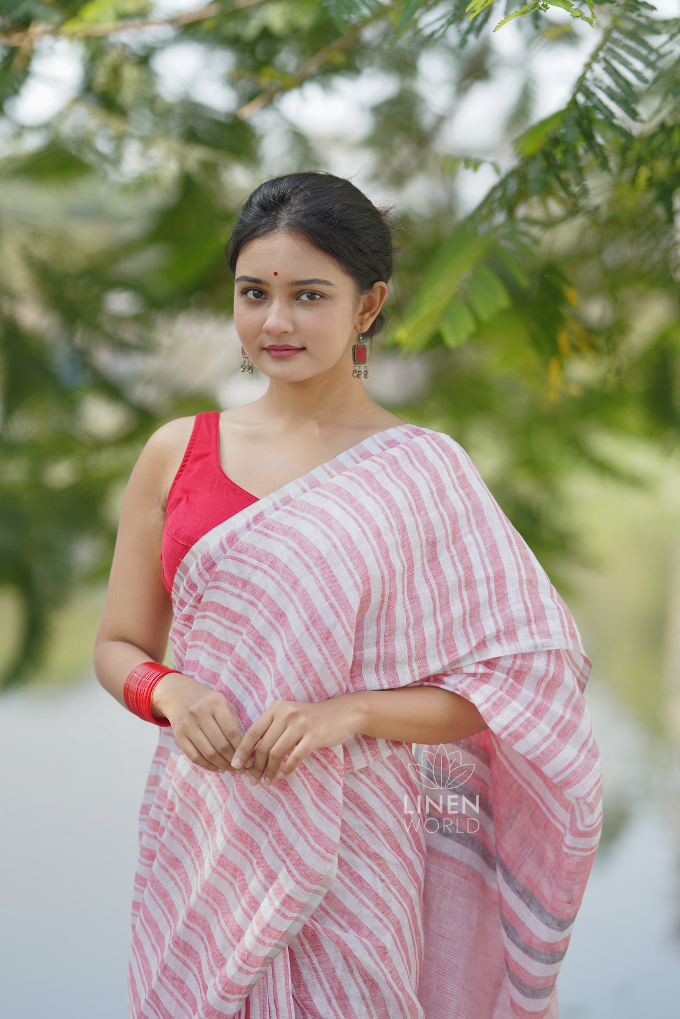 red white handloom pure linen saree - linen world