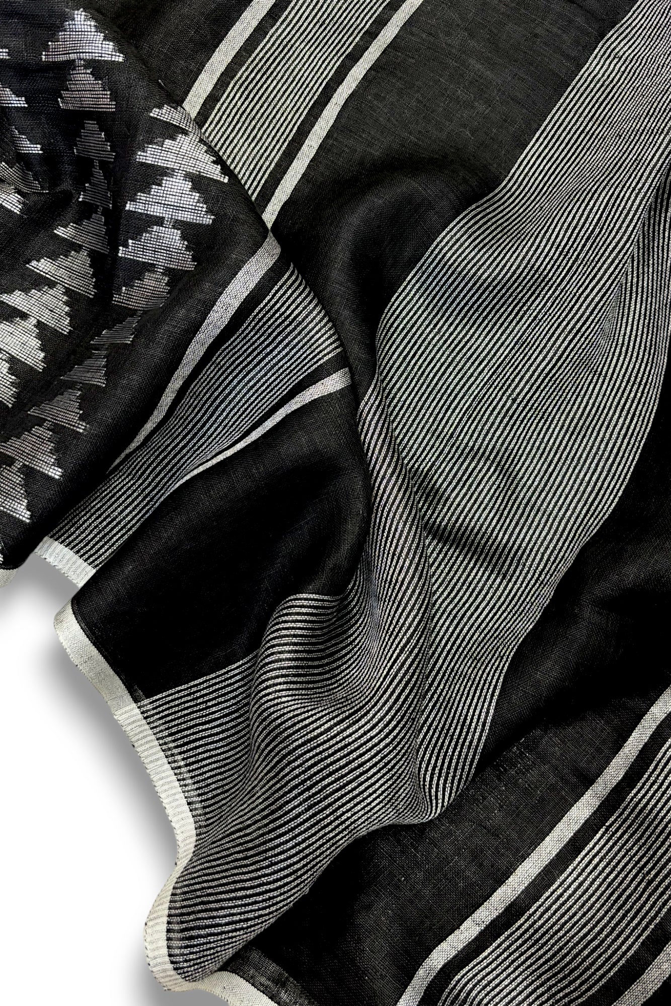 lavana (black pure linen saree) | linenworldonline.in