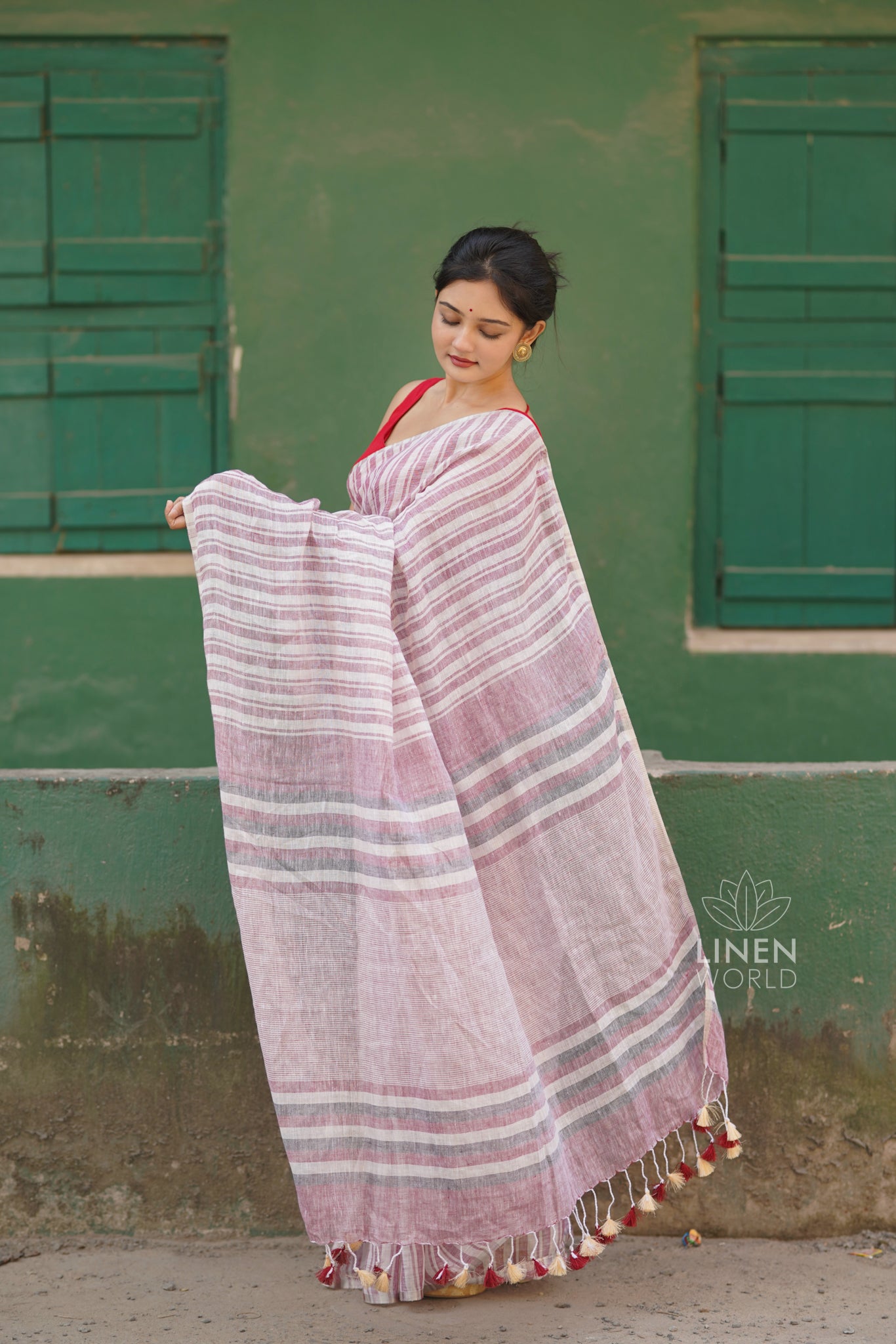 maroon cream handloom pure linen saree - linen world