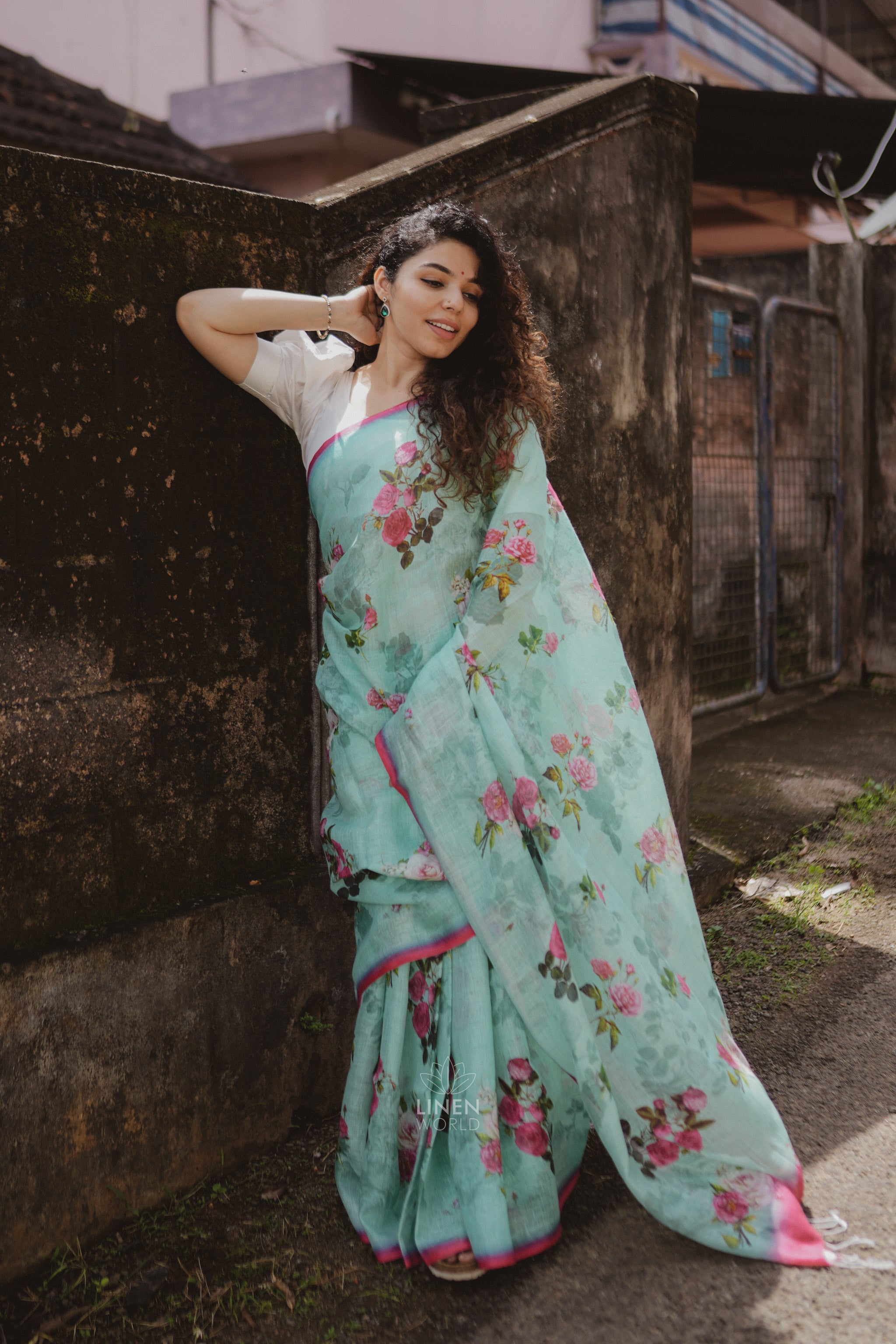 fariah: green digital printed pure linen sari - linenworldonline.in