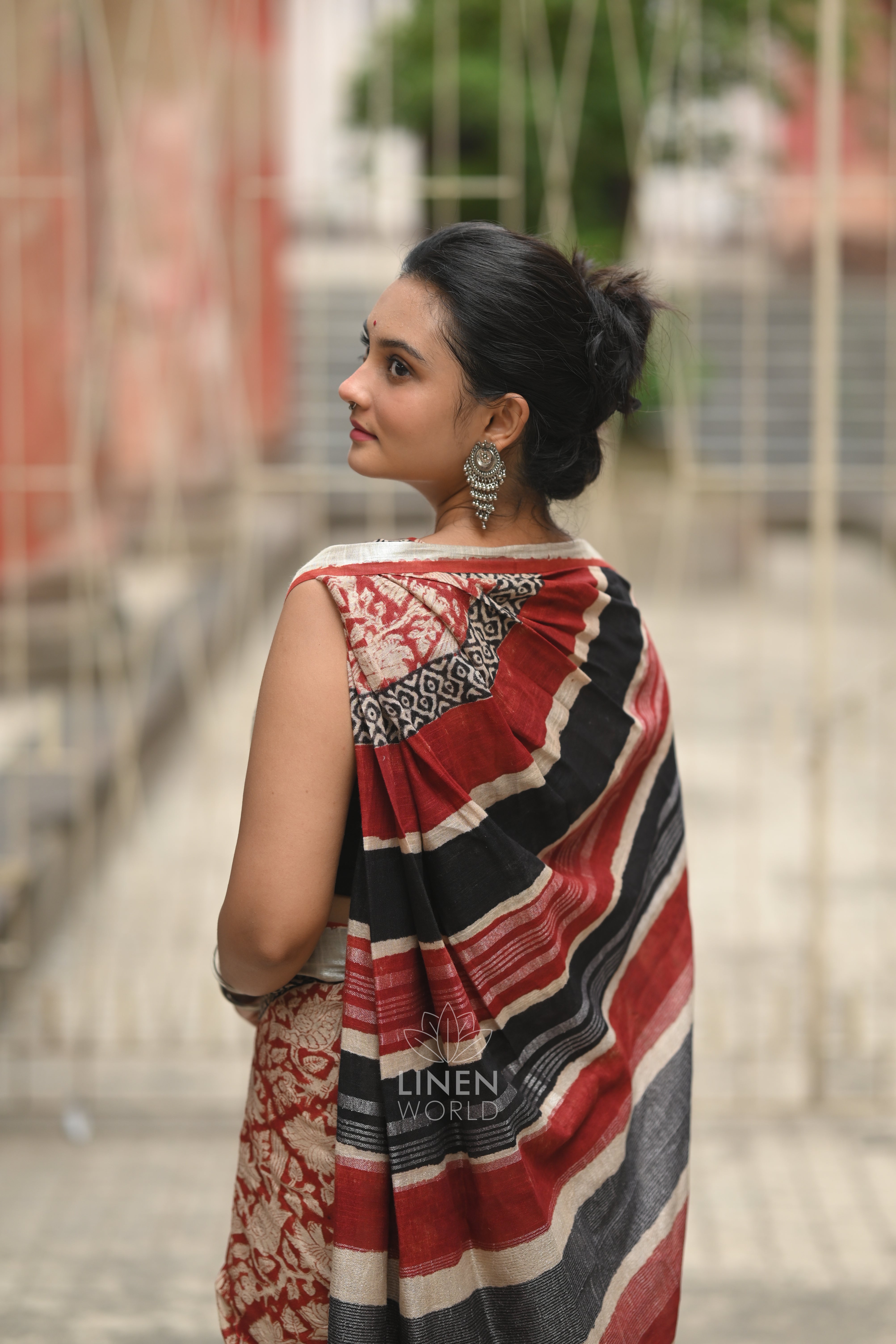 rust block printed semi linen saree - linenworldonline.in