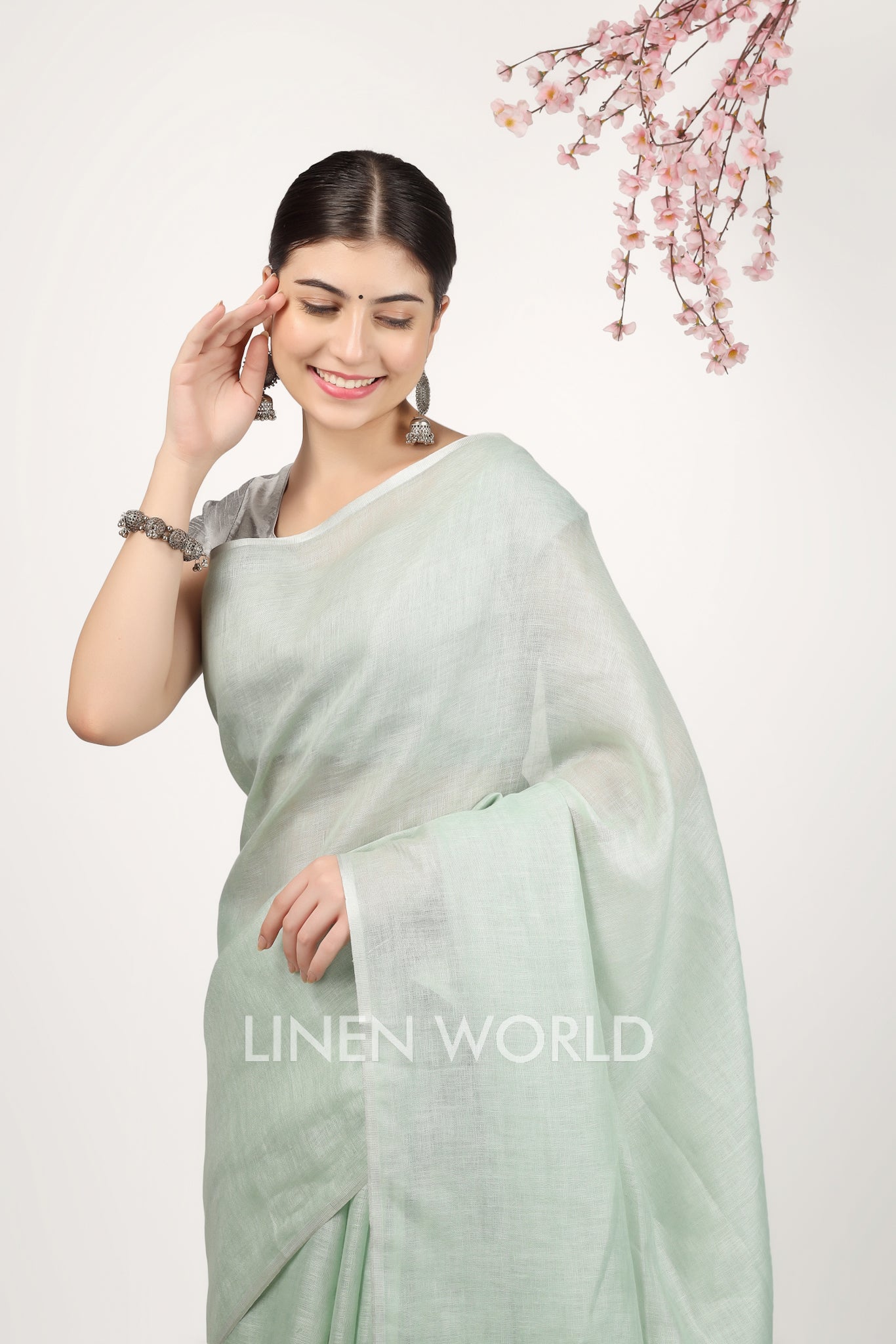 mitali - green pure linen saree - linenworldonline.in